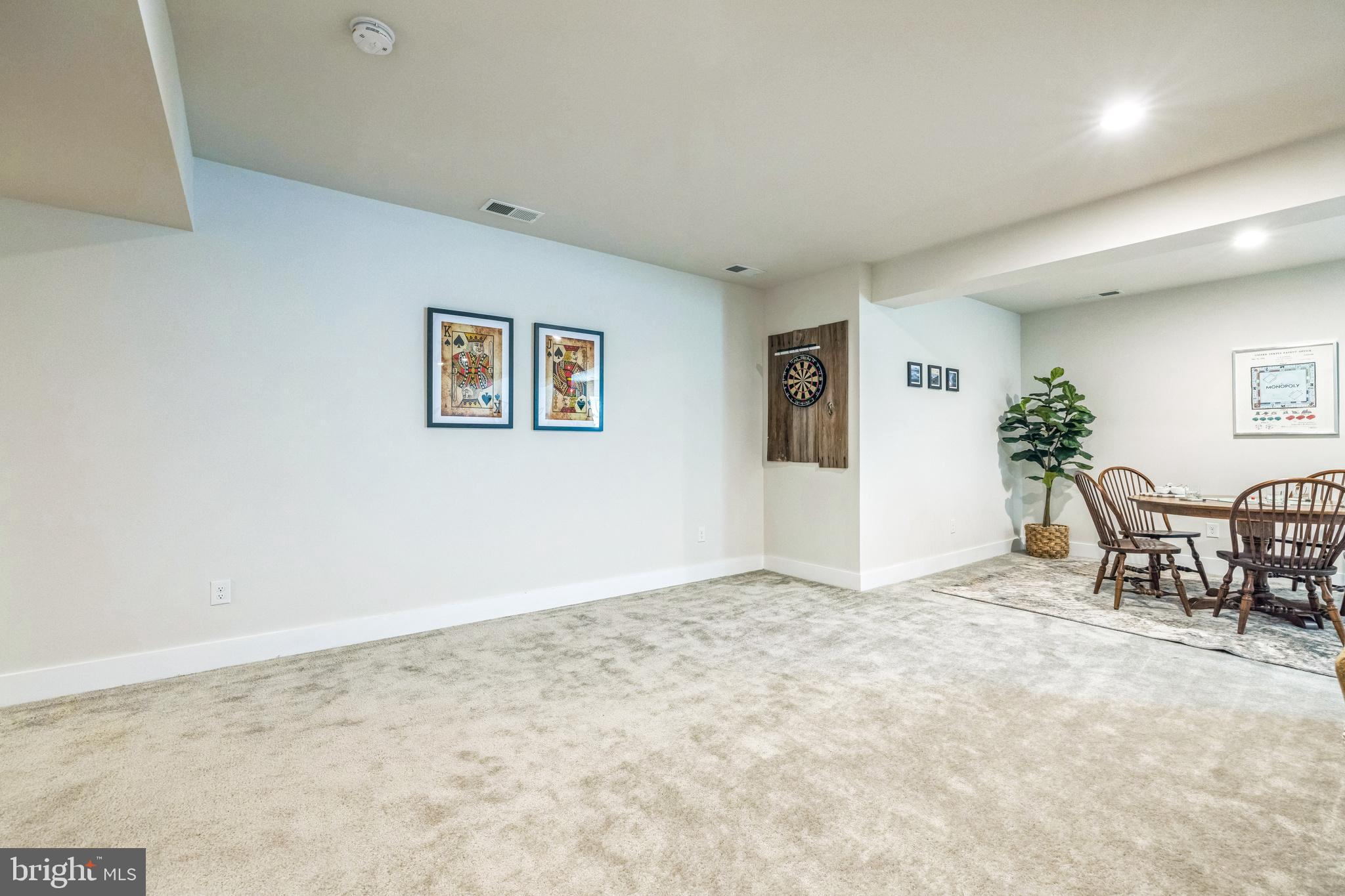 REGENCY AT WATERSIDE - Residential