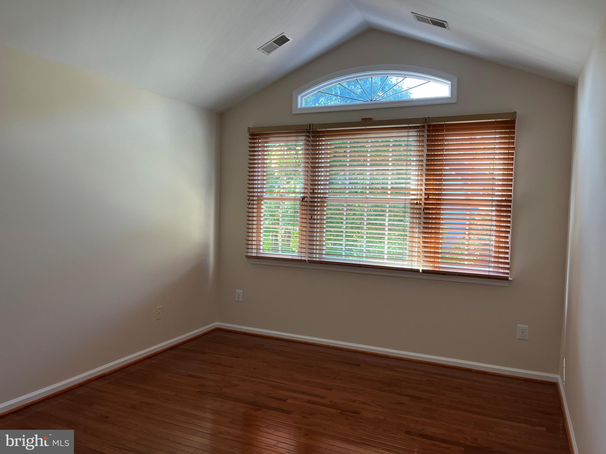 FOXHALL FARM - Residential