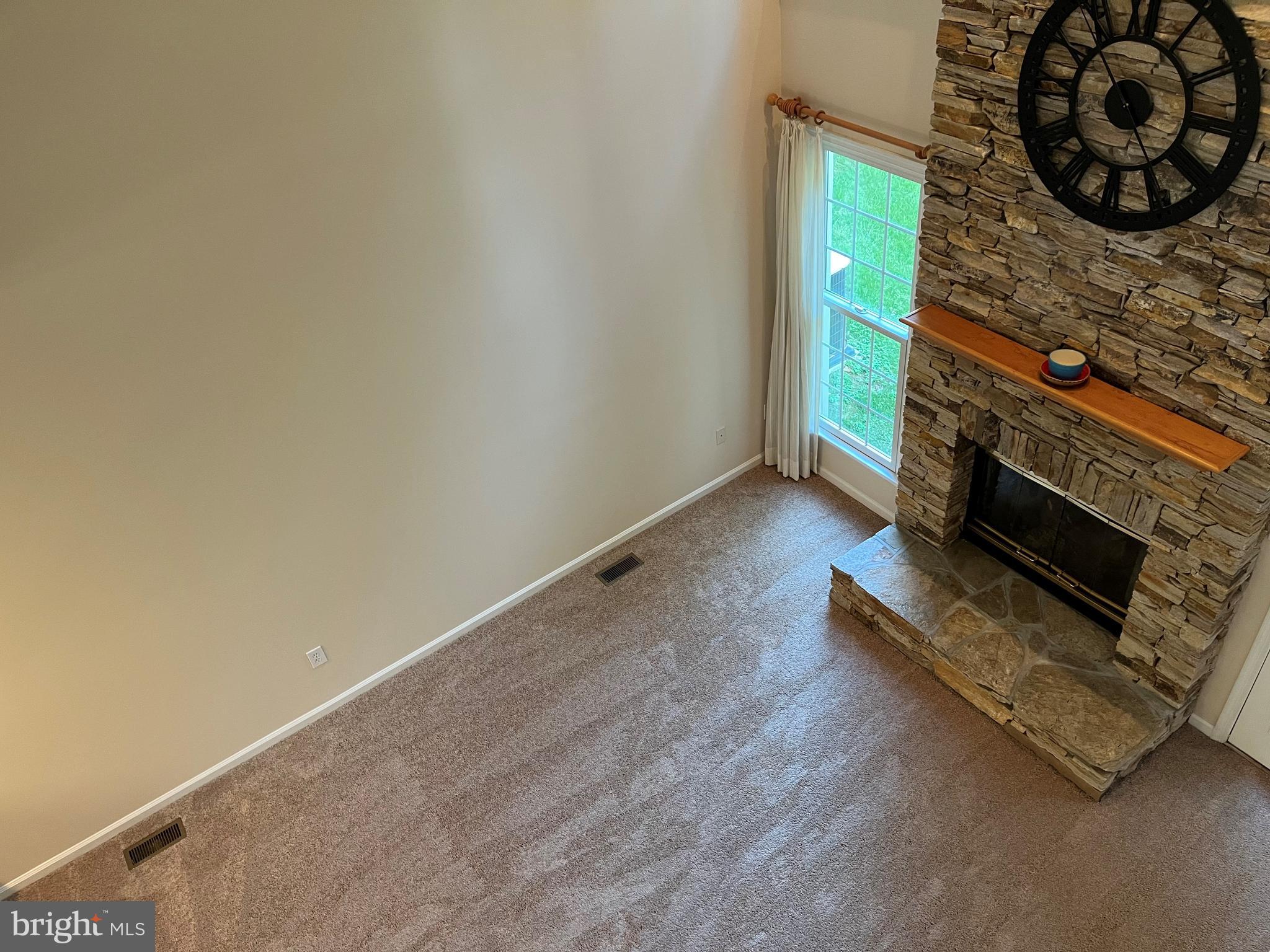 FOXHALL FARM - Residential