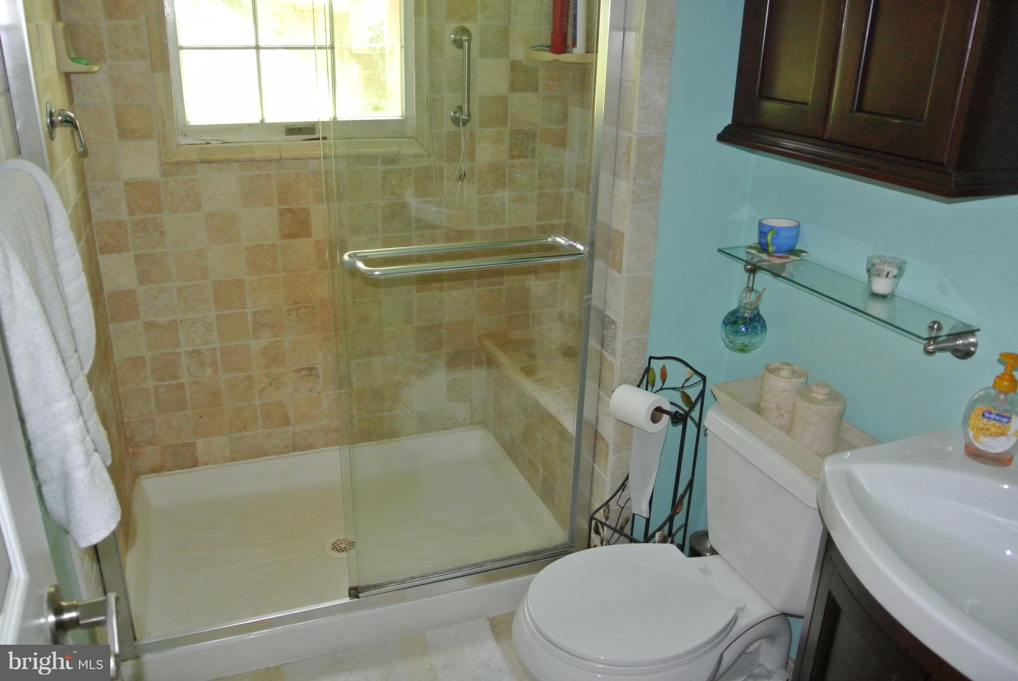 ROBIE MANOR SUB - Residential