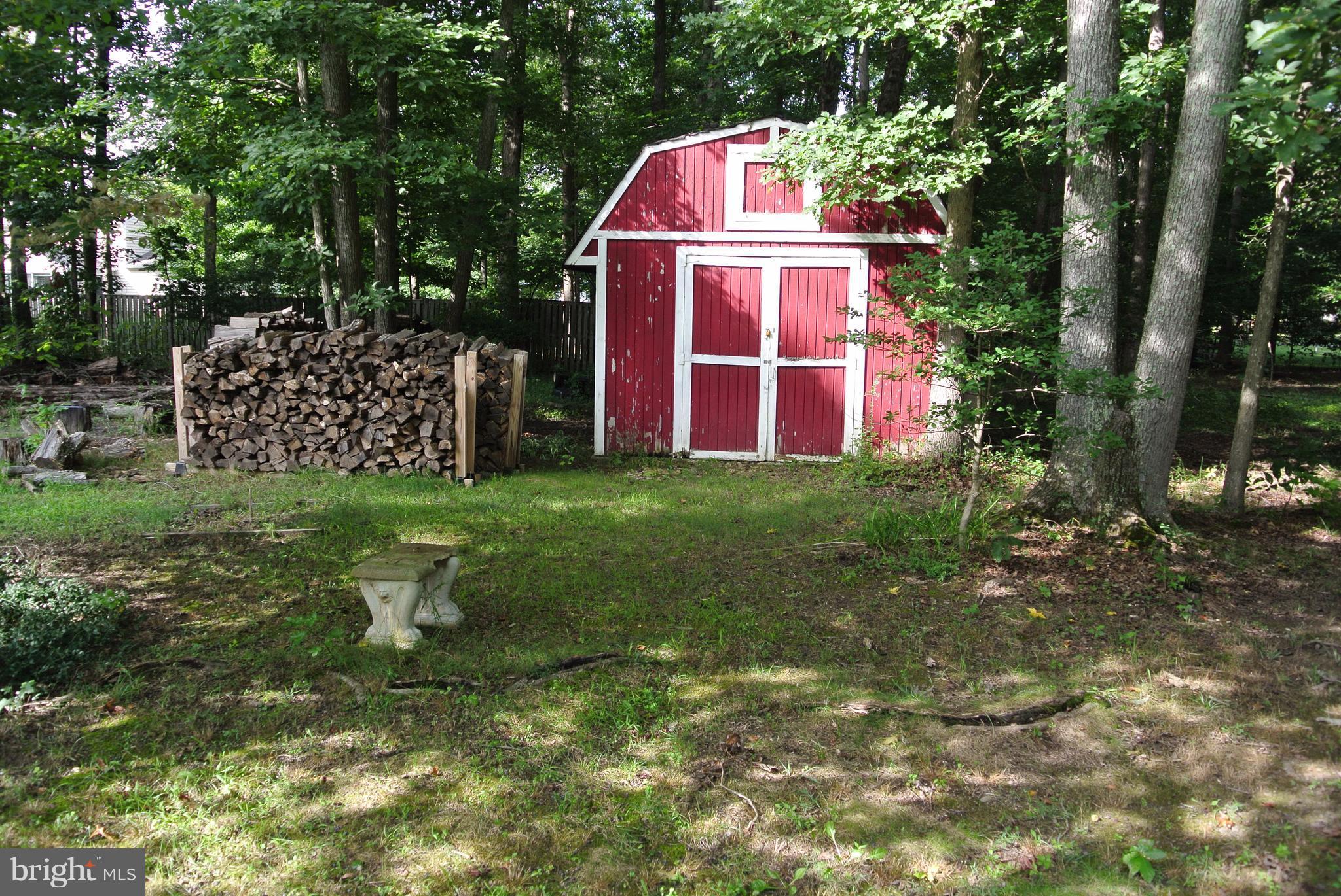 ROBIE MANOR SUB - Residential