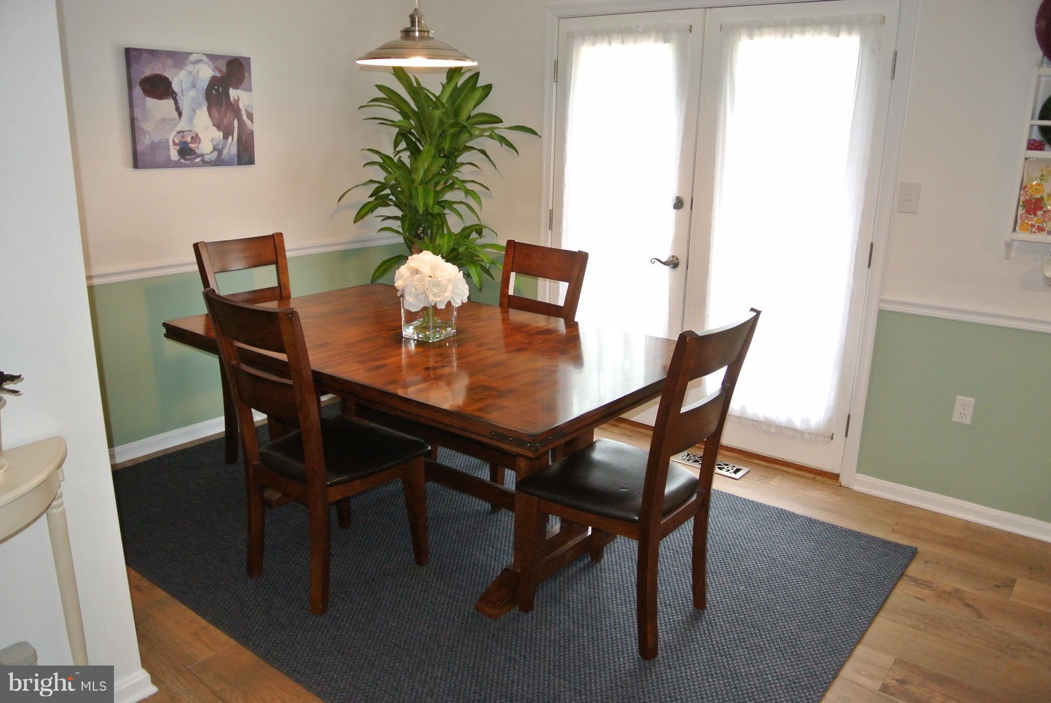 ROBIE MANOR SUB - Residential