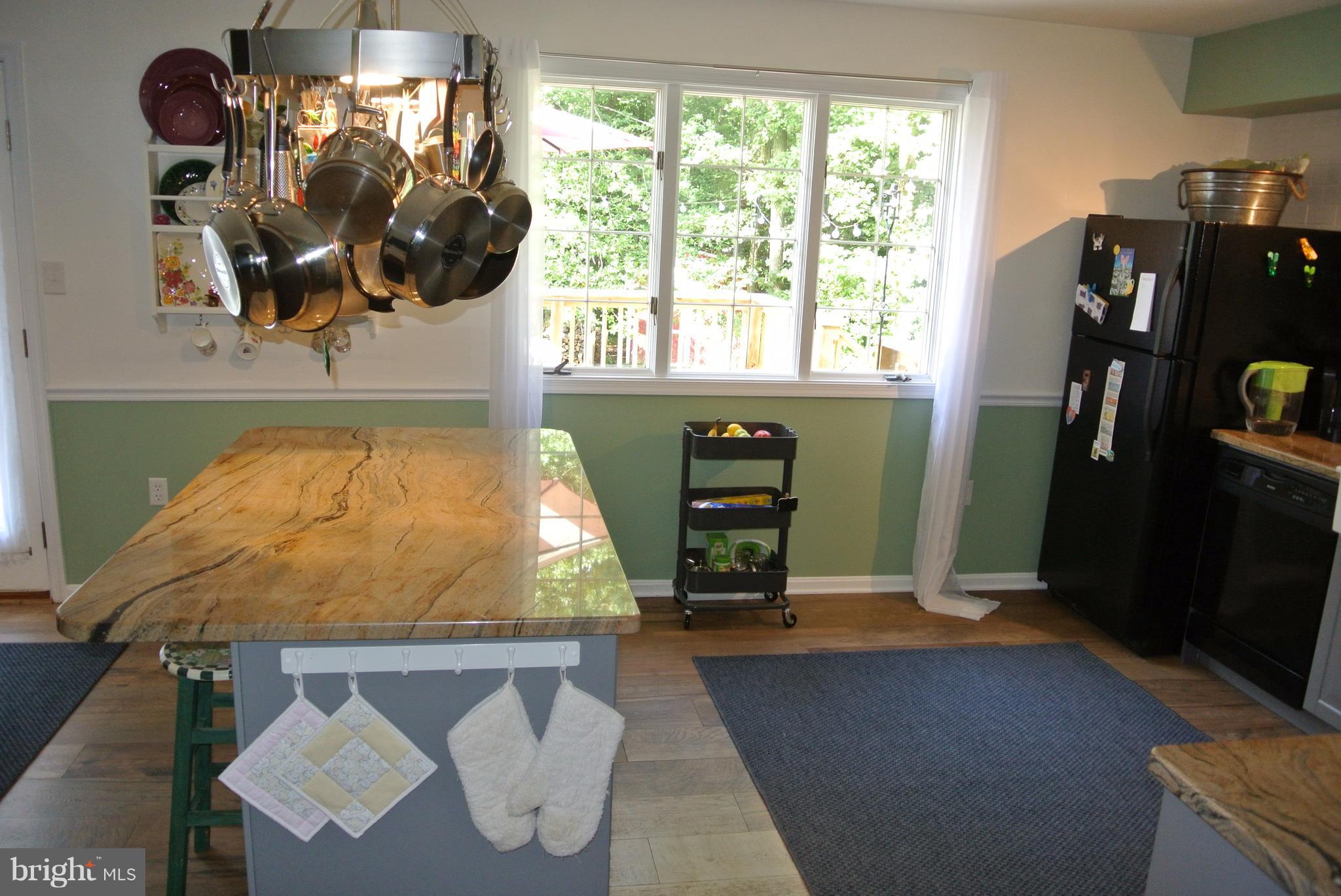 ROBIE MANOR SUB - Residential