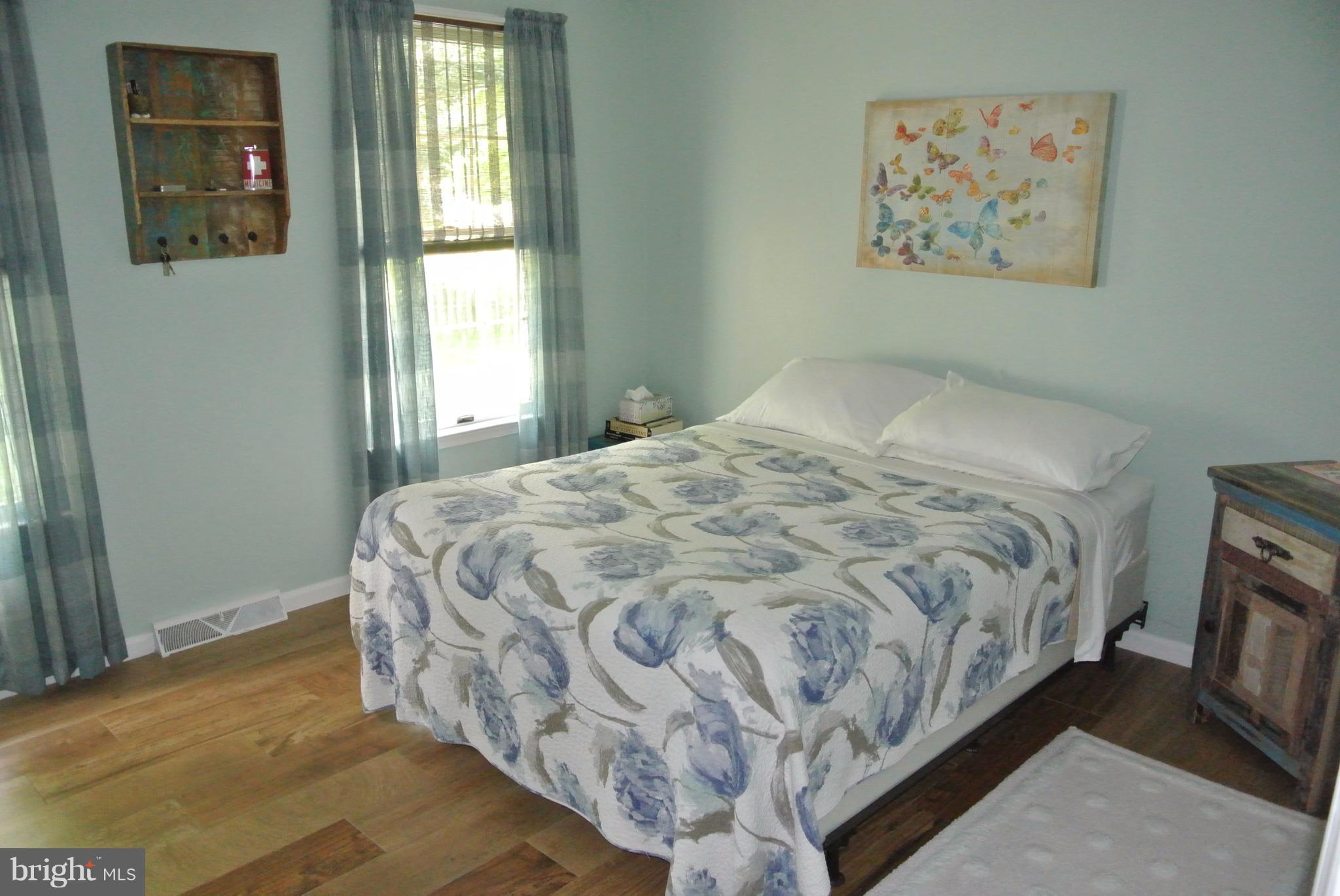 ROBIE MANOR SUB - Residential