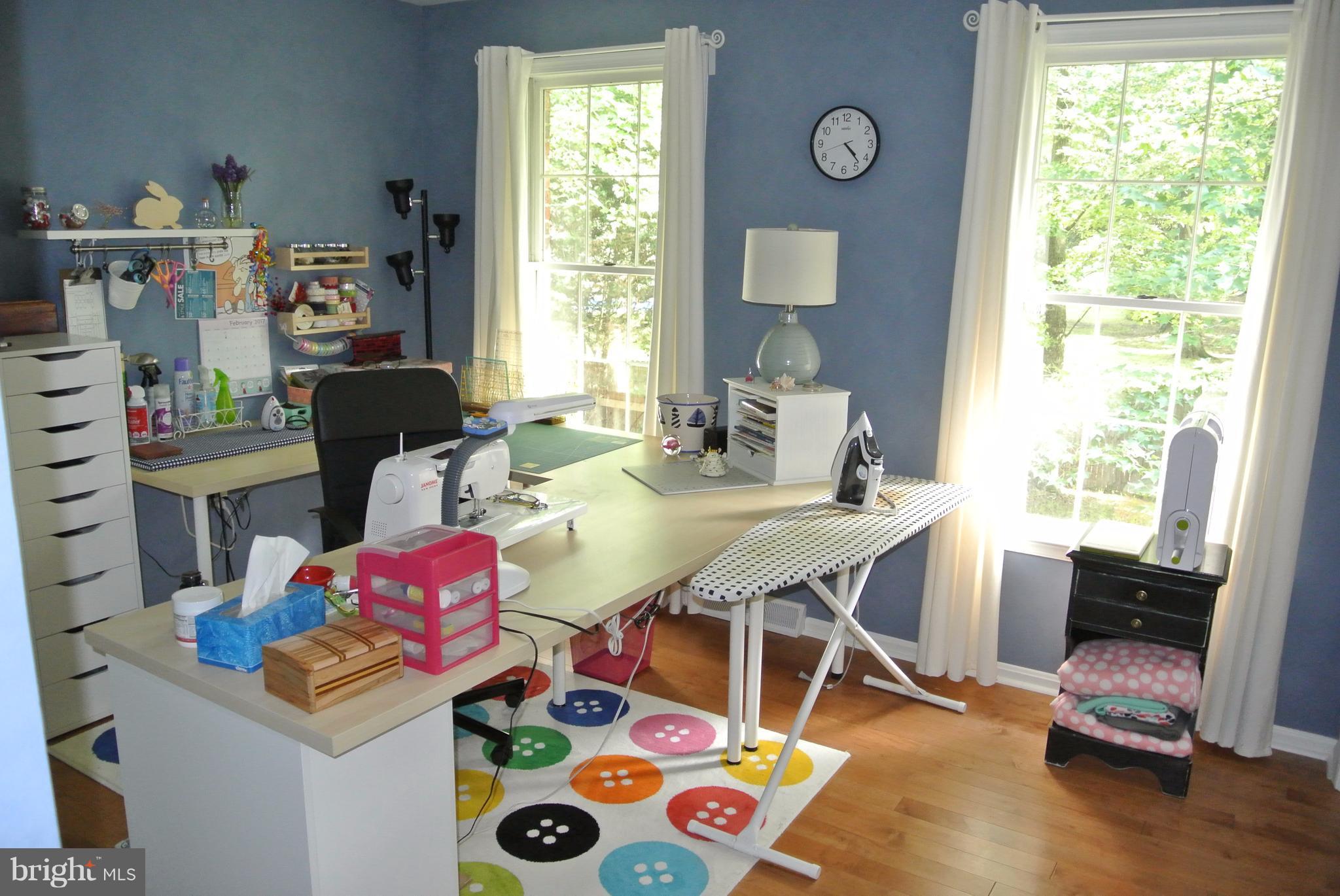 ROBIE MANOR SUB - Residential