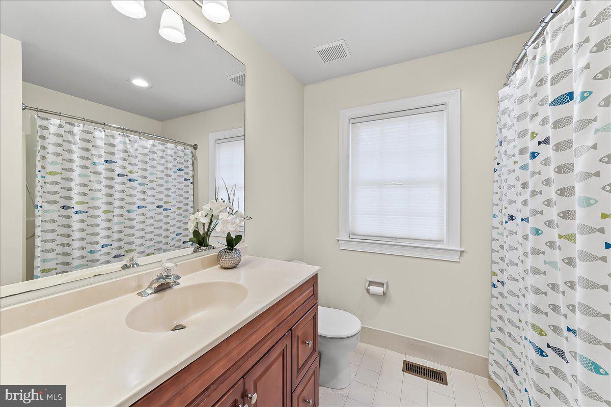 DEER CREEK CROSSING - Residential