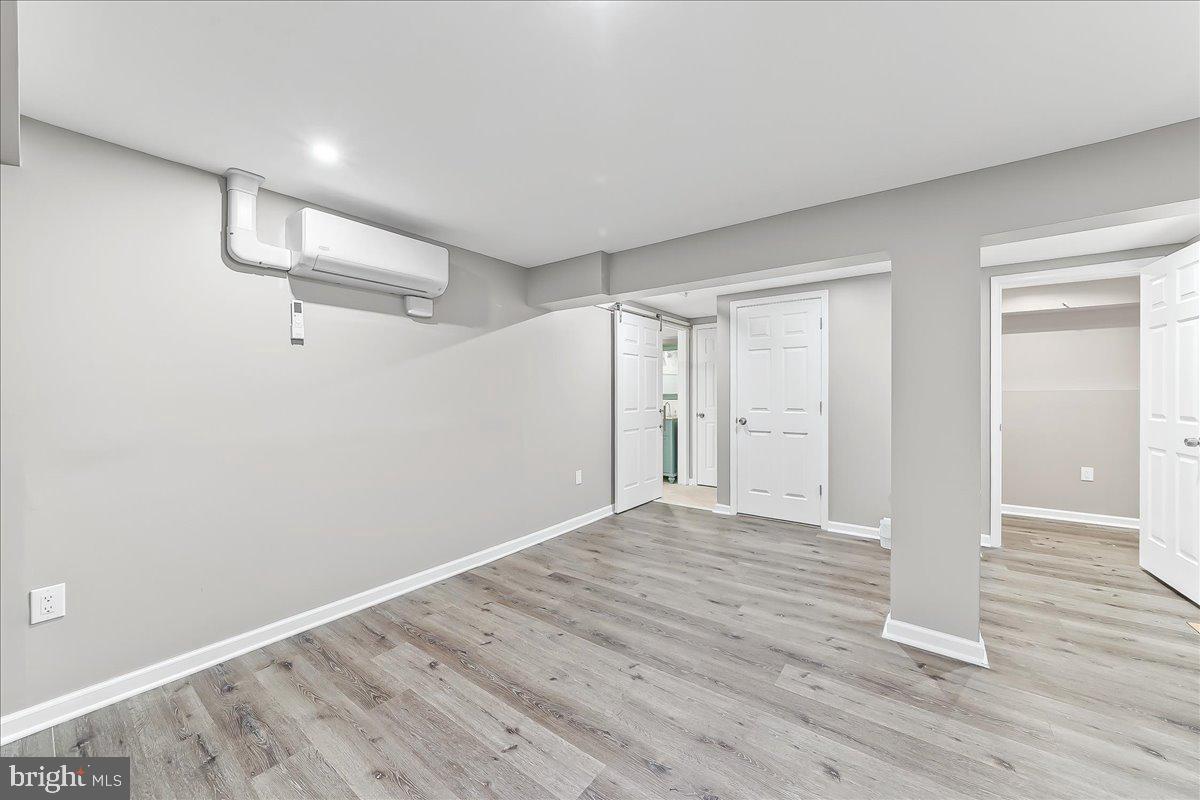 DEER CREEK CROSSING - Residential