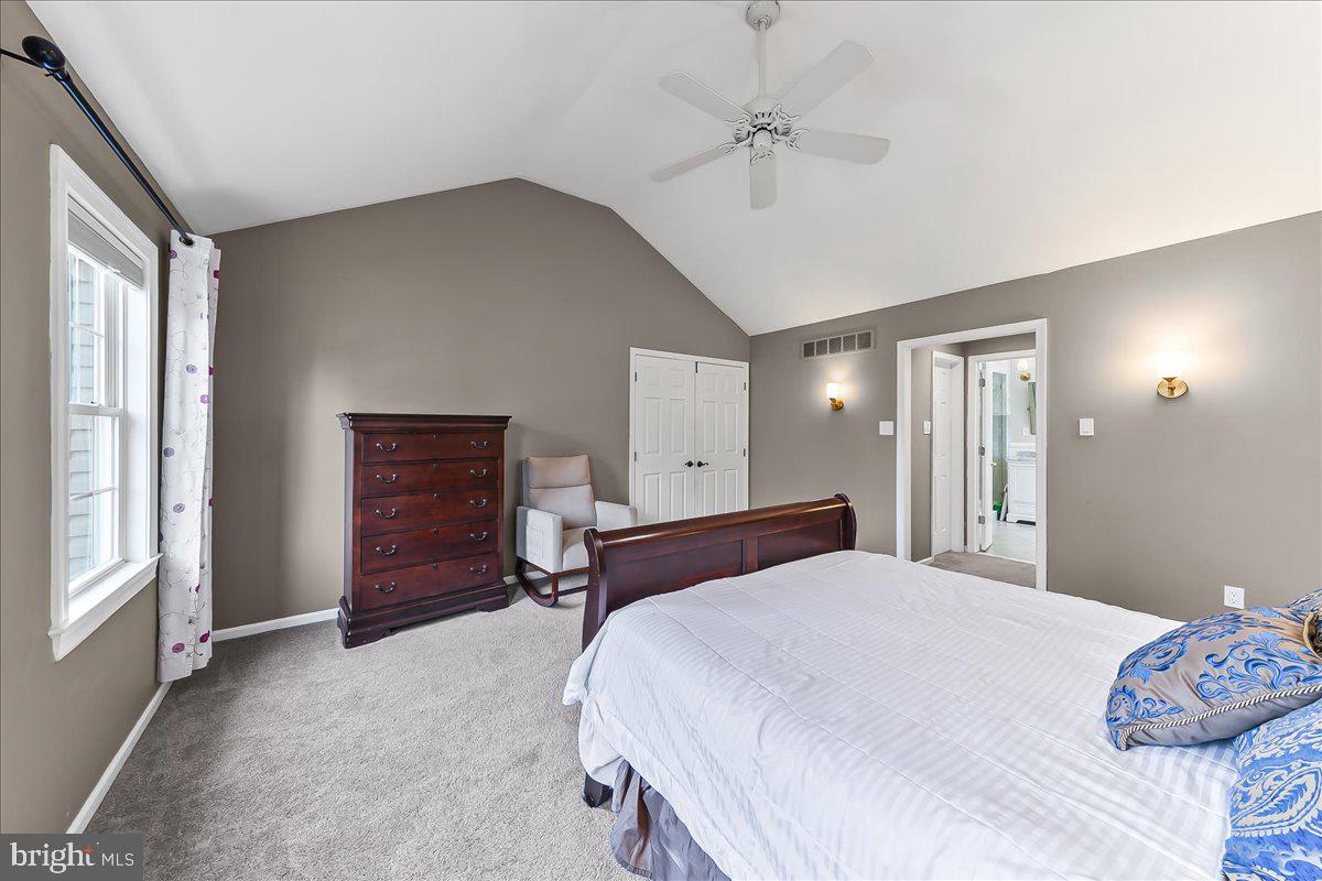 DEER CREEK CROSSING - Residential