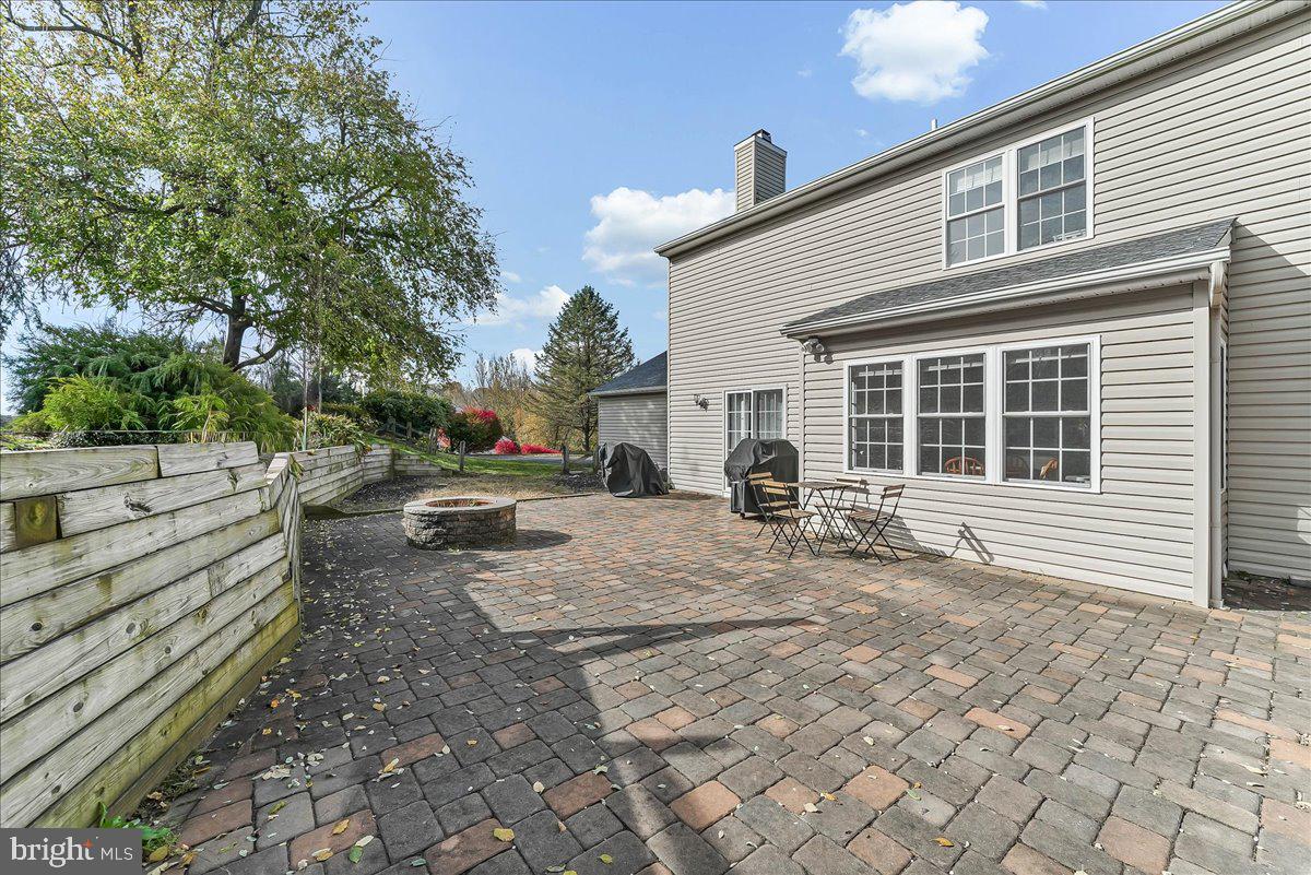 DEER CREEK CROSSING - Residential