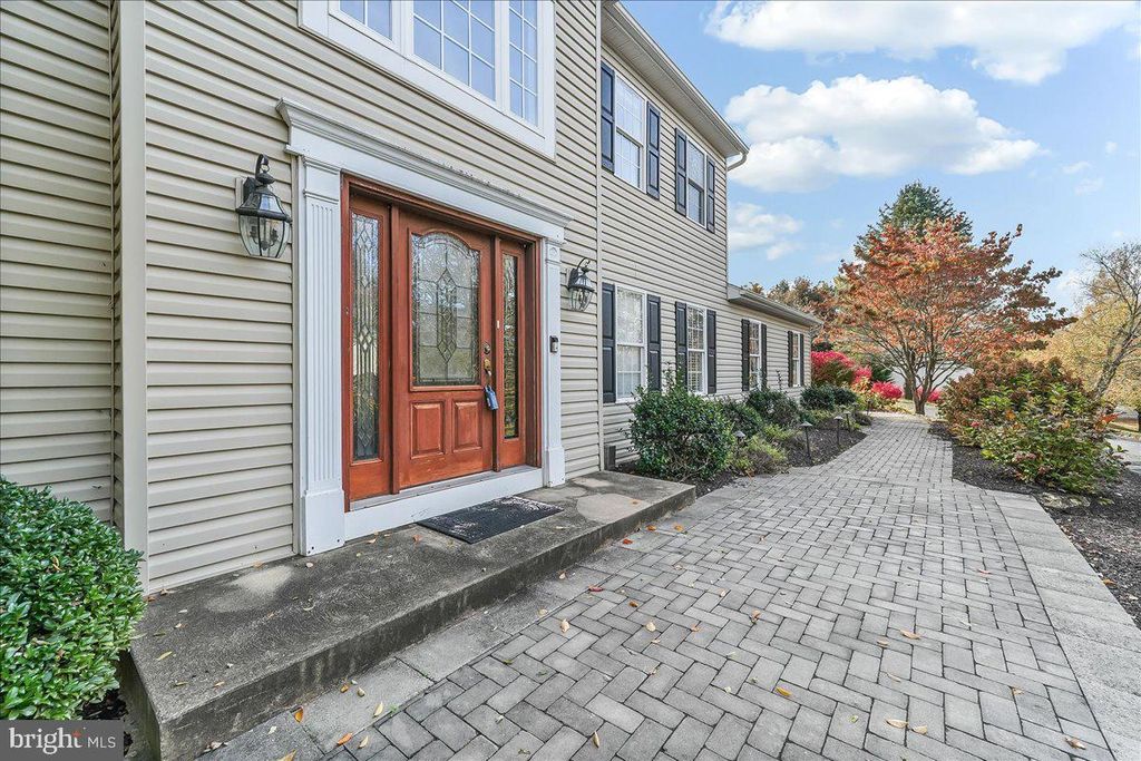 Photo of 117 Deer Creek Xing, KENNETT SQUARE, PA 19348 (MLS # PACT2111992)