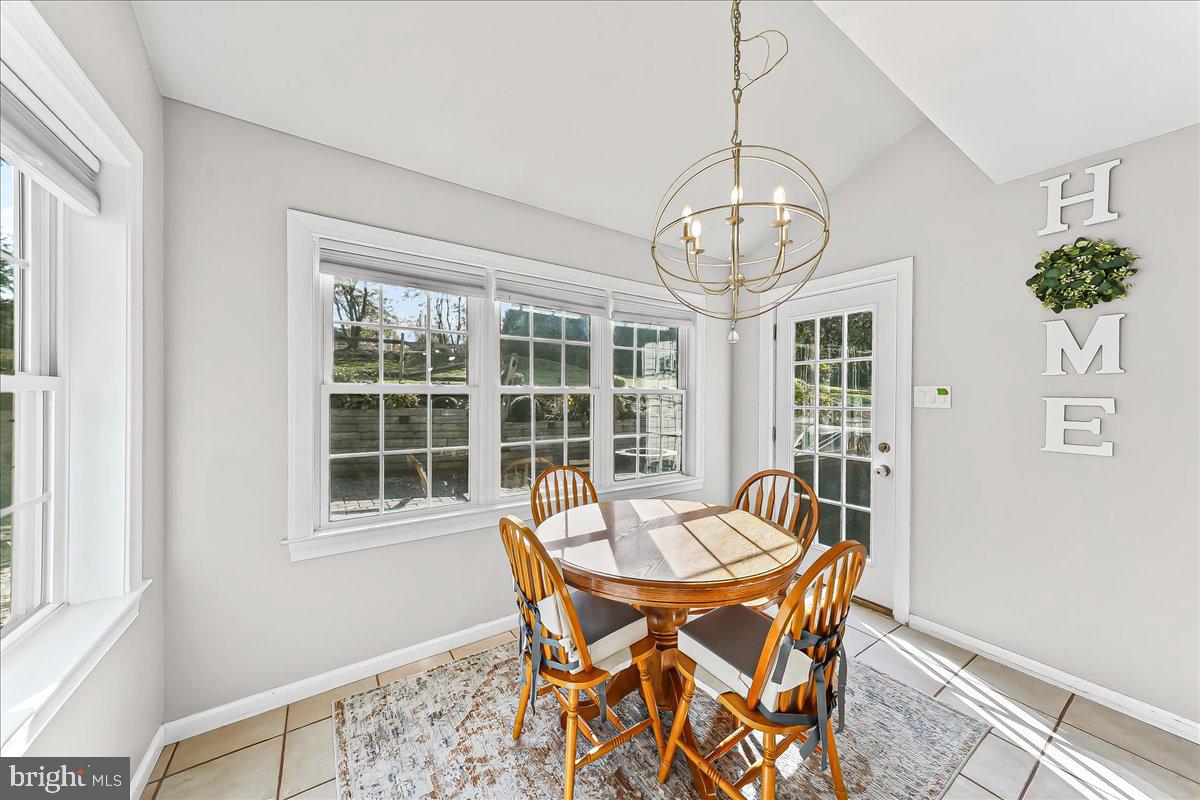 DEER CREEK CROSSING - Residential