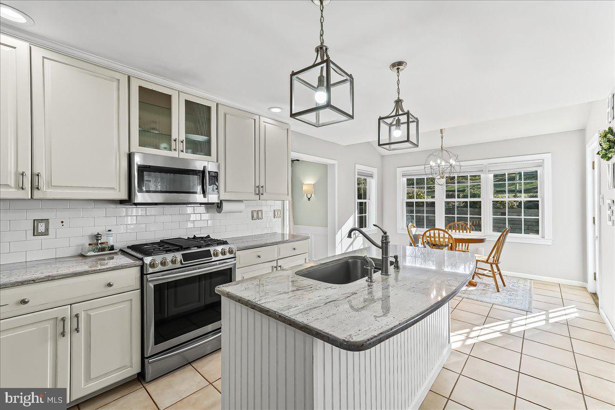 DEER CREEK CROSSING - Residential