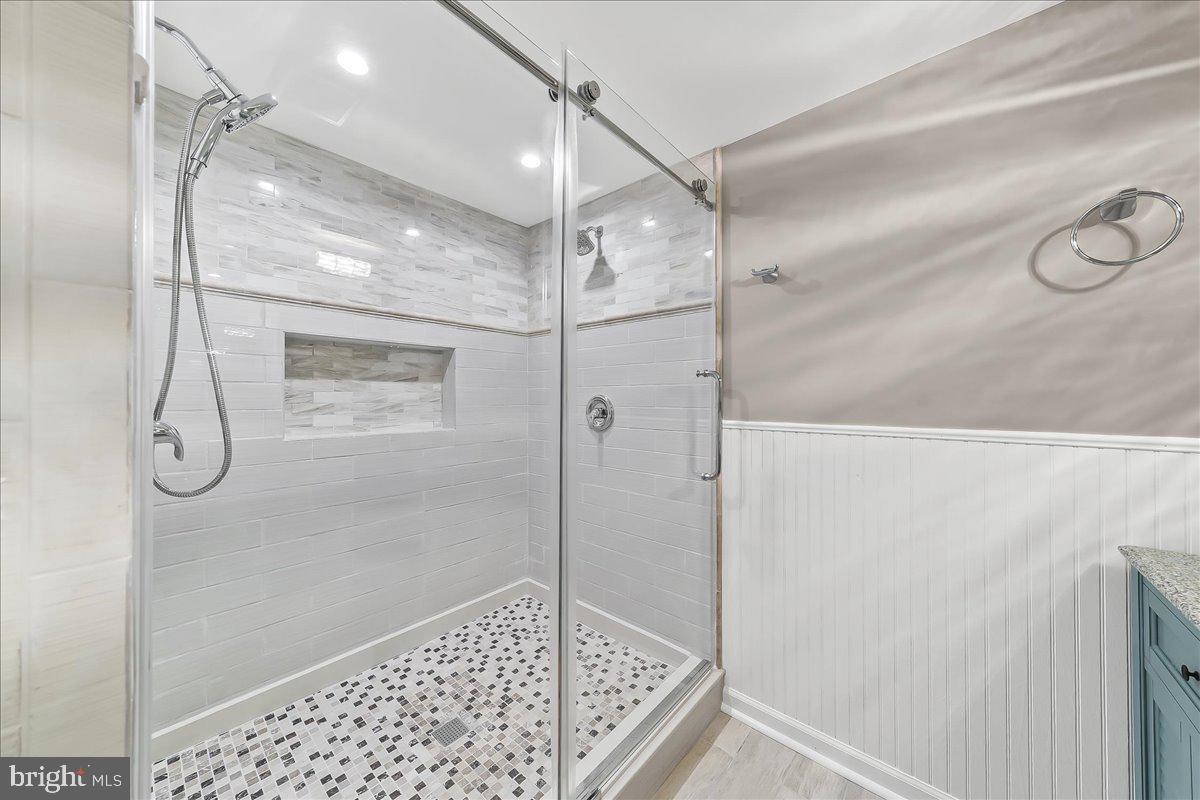 DEER CREEK CROSSING - Residential