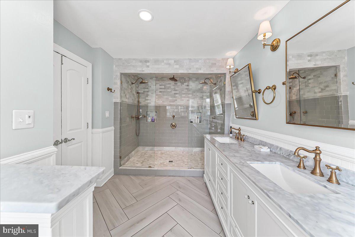 DEER CREEK CROSSING - Residential