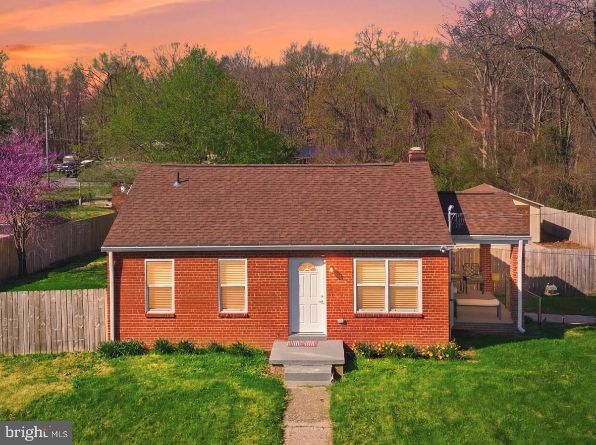 FORD HEIGHTS - Residential