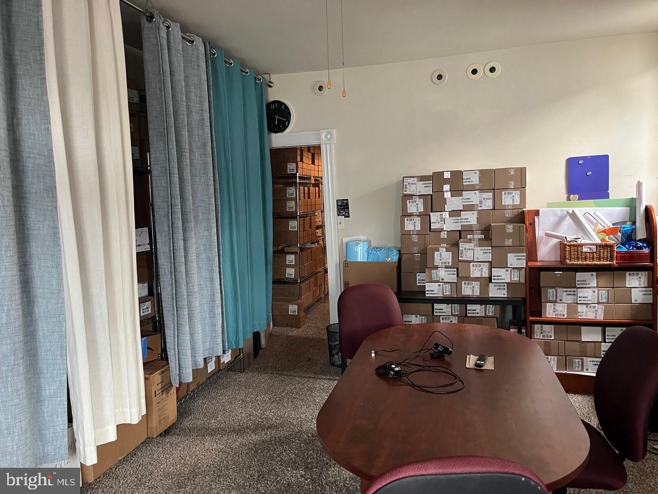 CHARLES VILLAGE - Commercial Sale