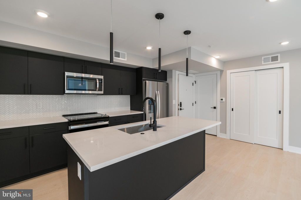 Photo of 6604 Ridge Avenue #401, PHILADELPHIA, PA 19128 (MLS # PAPH2580010)