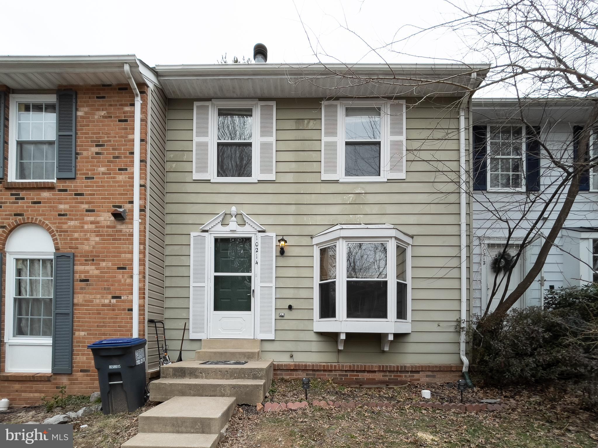 BURKE CENTRE - Residential Lease