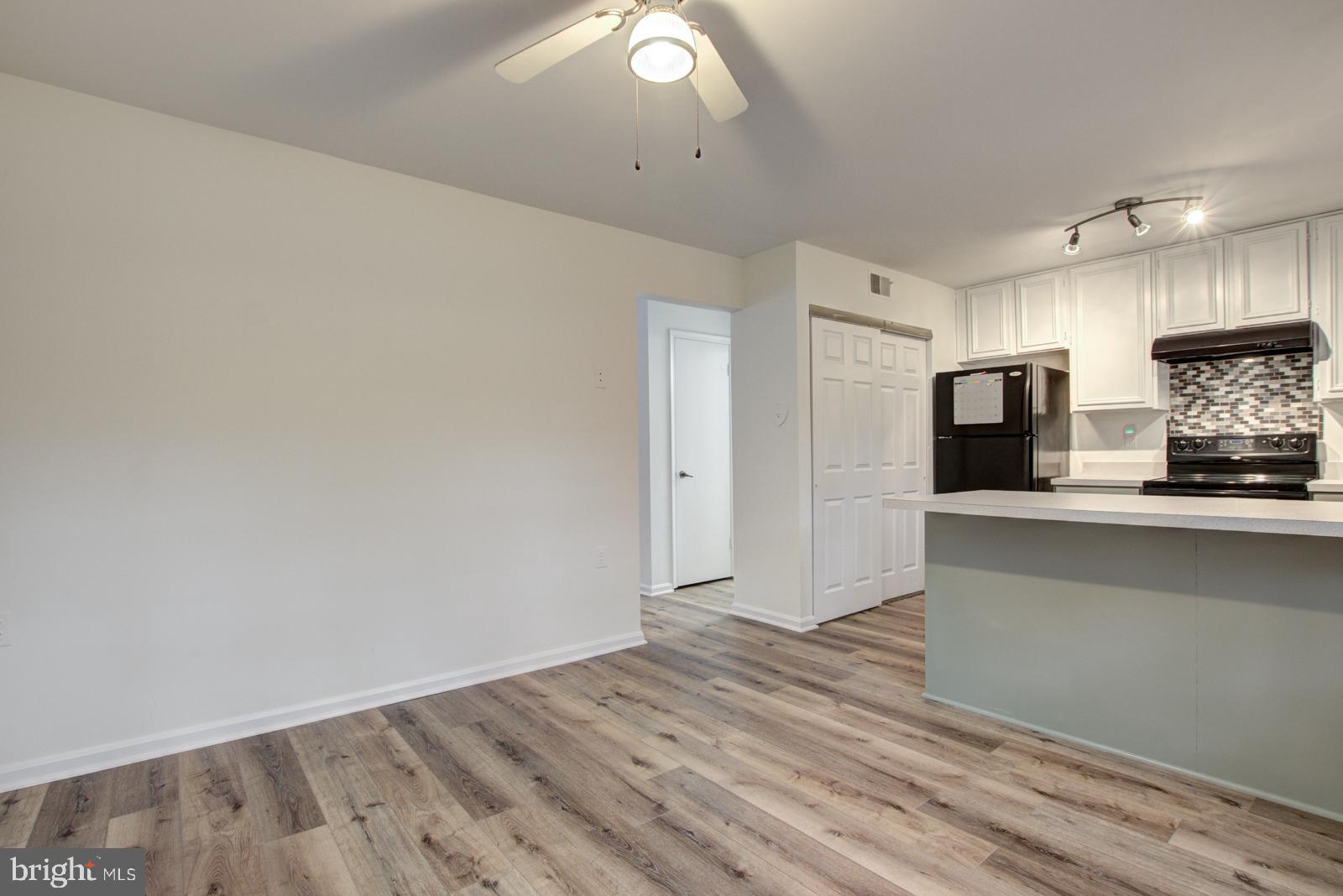 BURKE CENTRE - Residential Lease