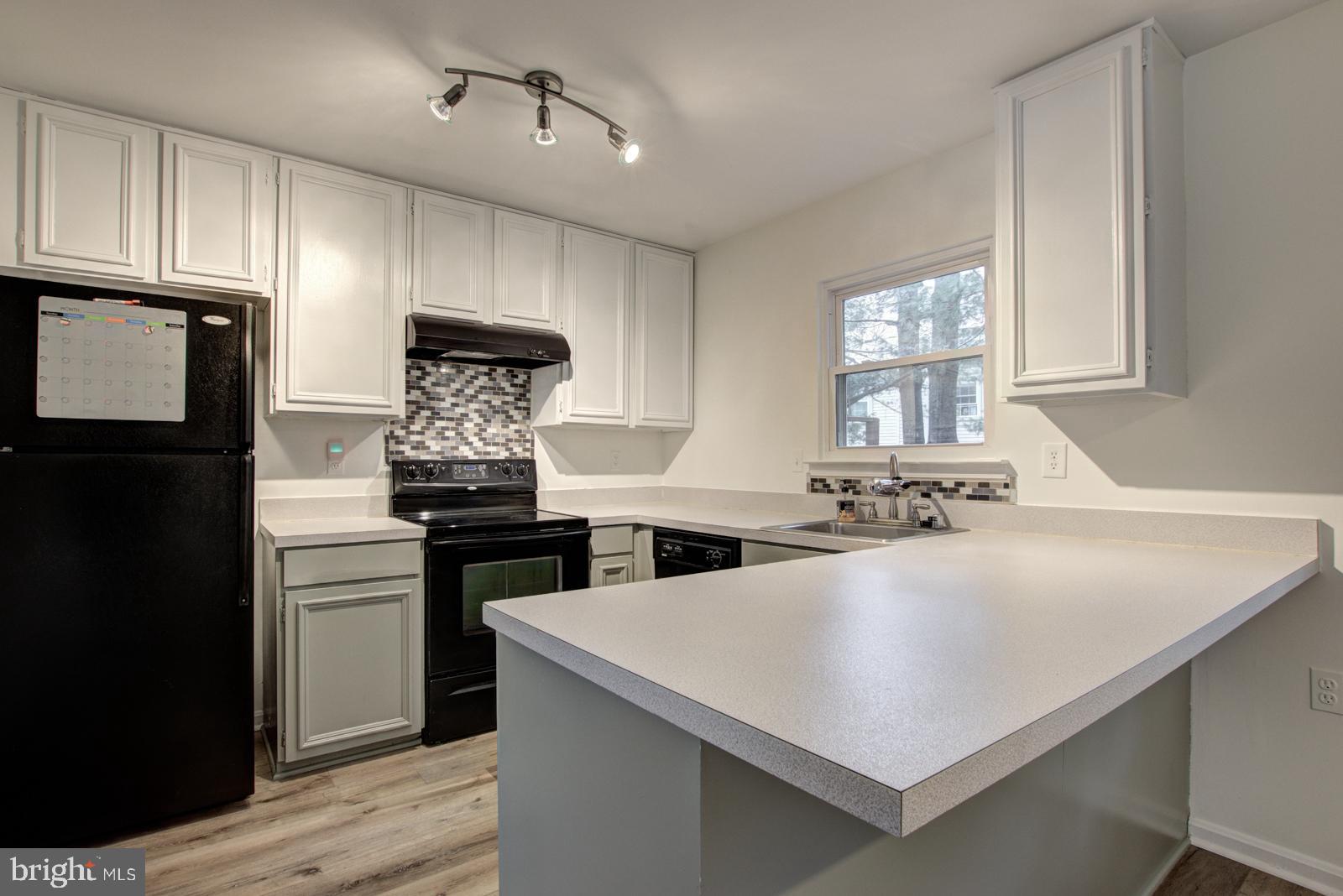 BURKE CENTRE - Residential Lease