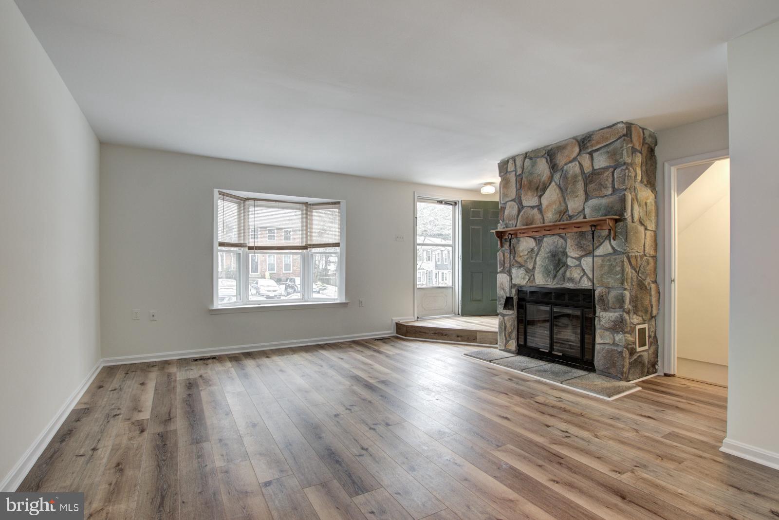 BURKE CENTRE - Residential Lease