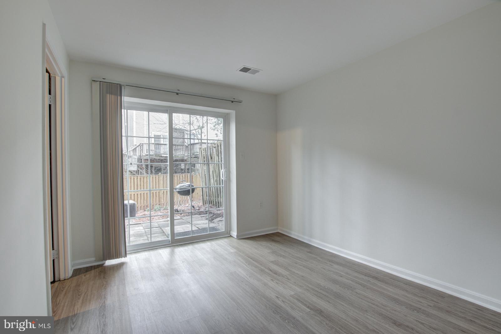 BURKE CENTRE - Residential Lease