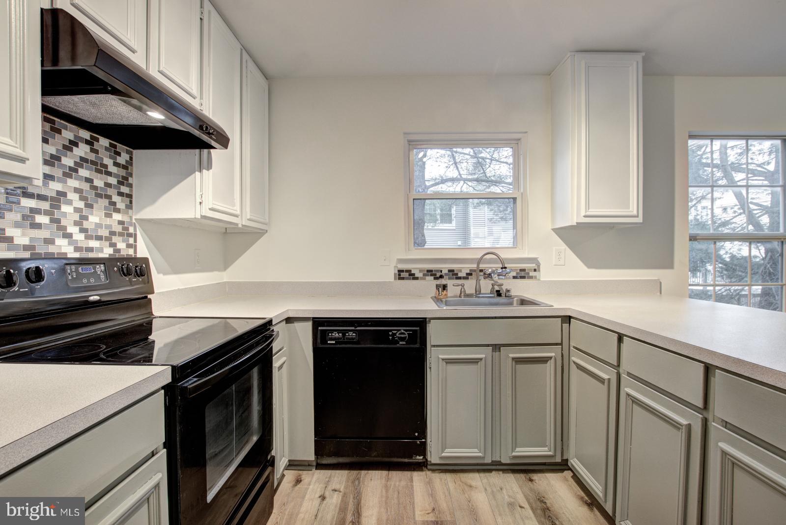 BURKE CENTRE - Residential Lease