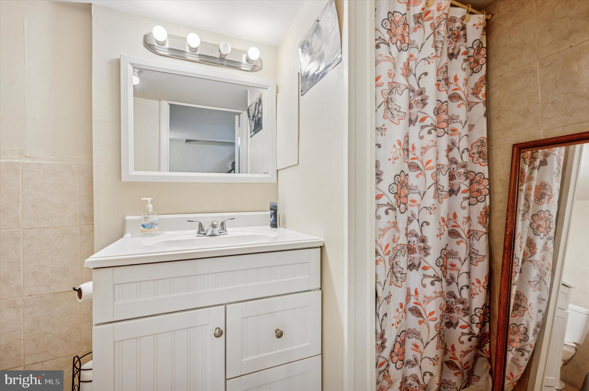 OVERBROOK FARMS - Residential