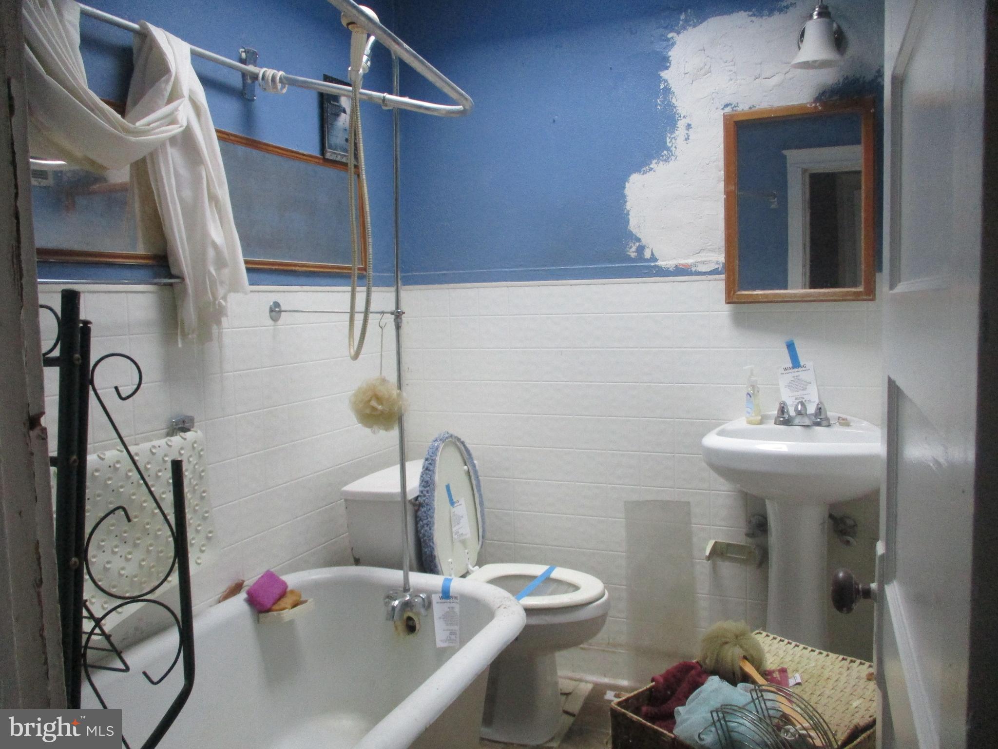 EAST BALTIMORE MIDWAY - Residential