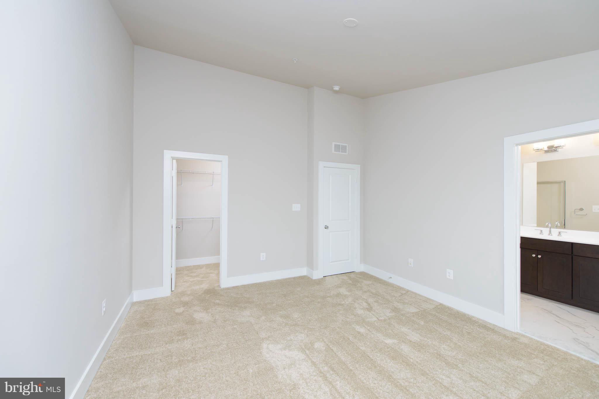 PRIMROSE HILL - Residential