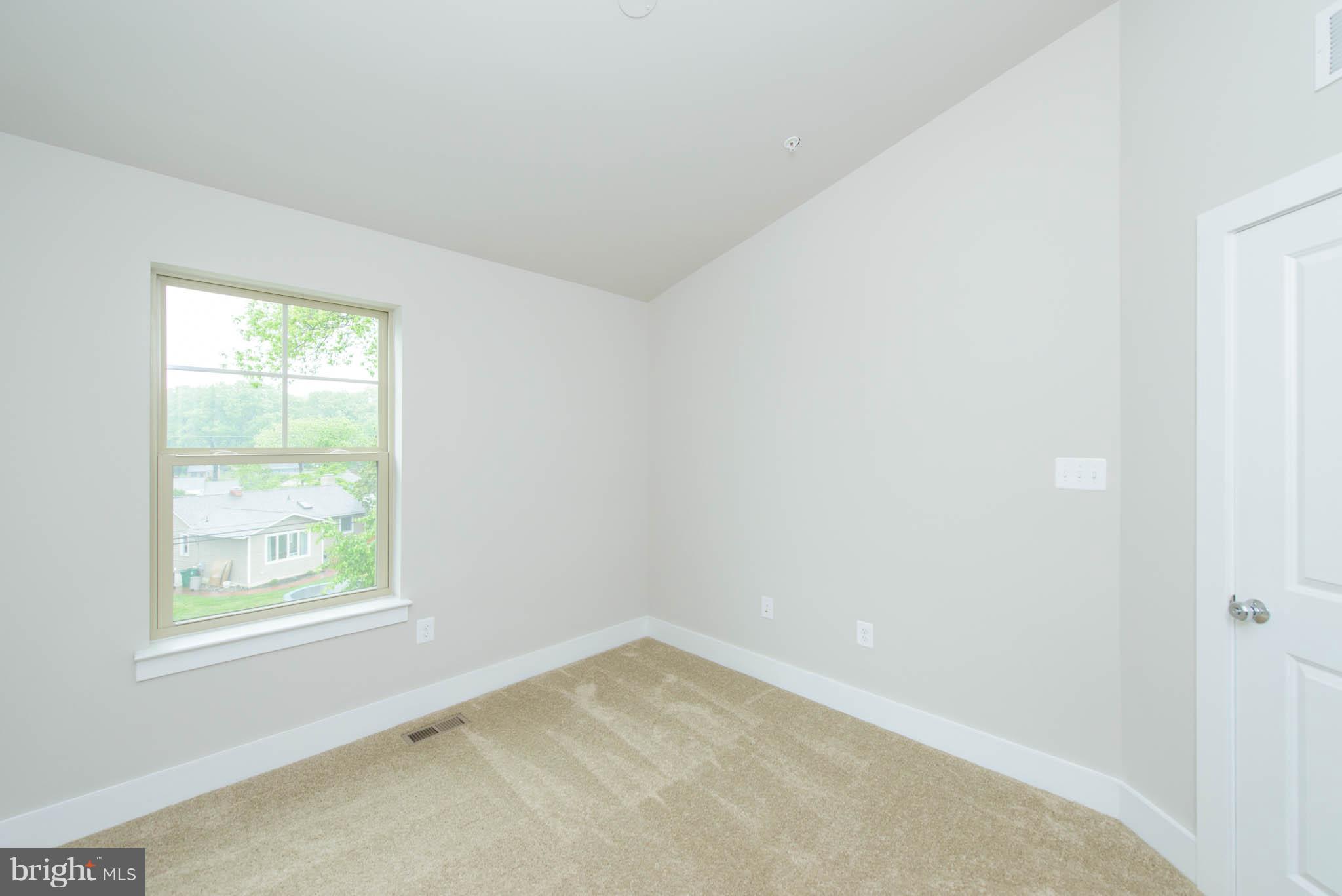 PRIMROSE HILL - Residential