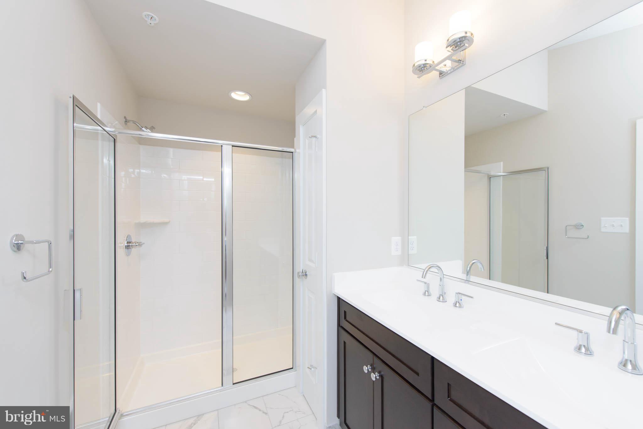 PRIMROSE HILL - Residential