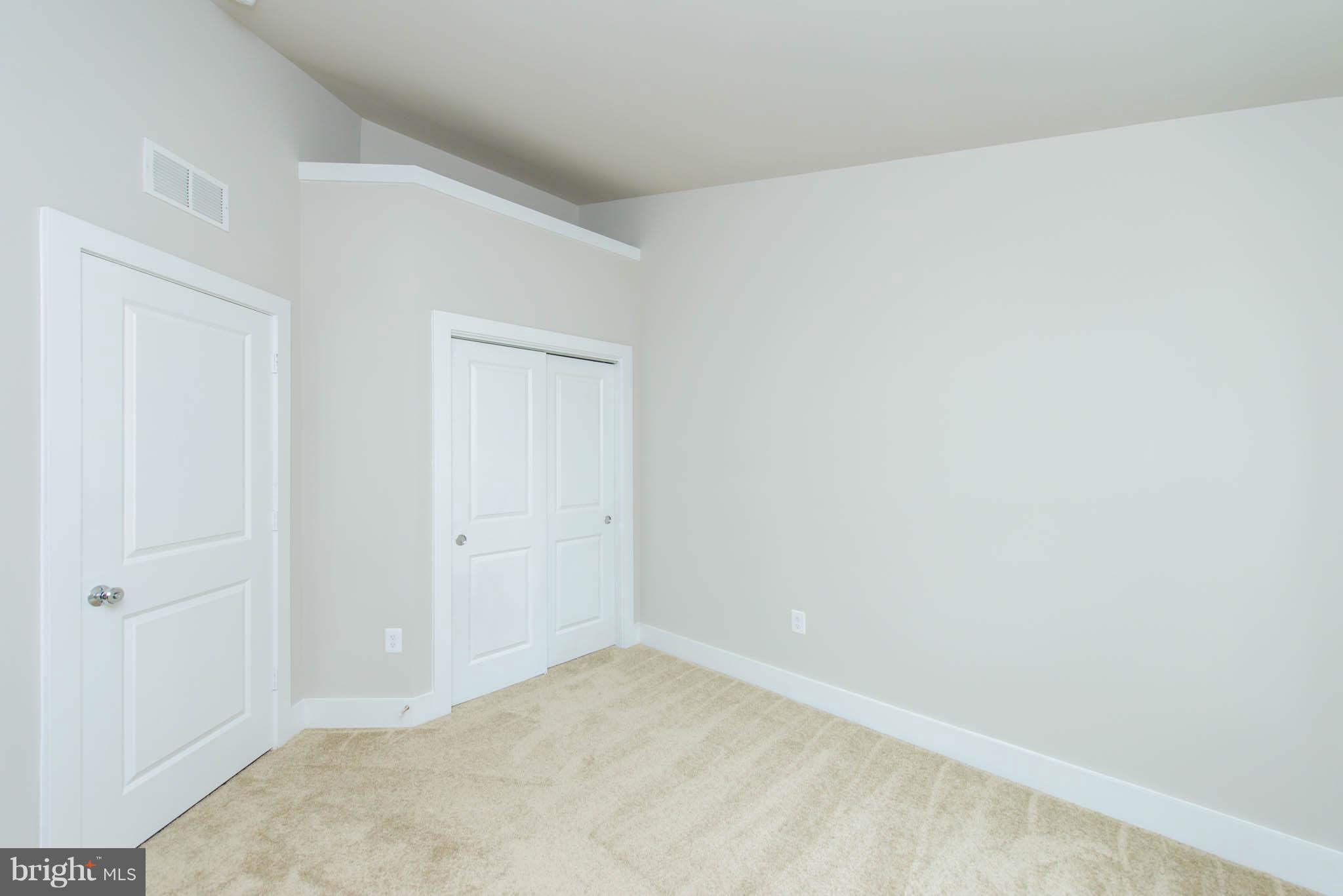 PRIMROSE HILL - Residential