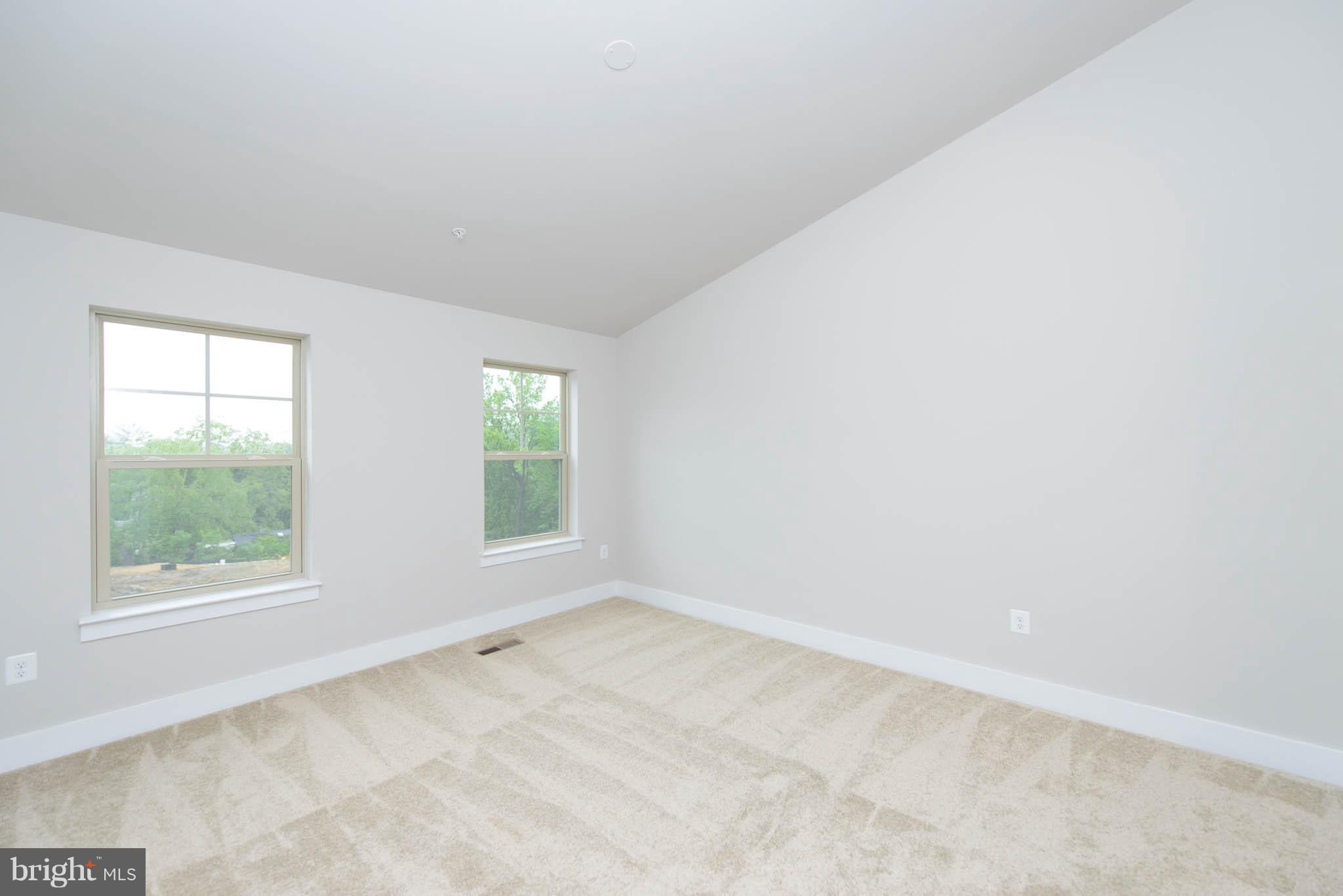 PRIMROSE HILL - Residential