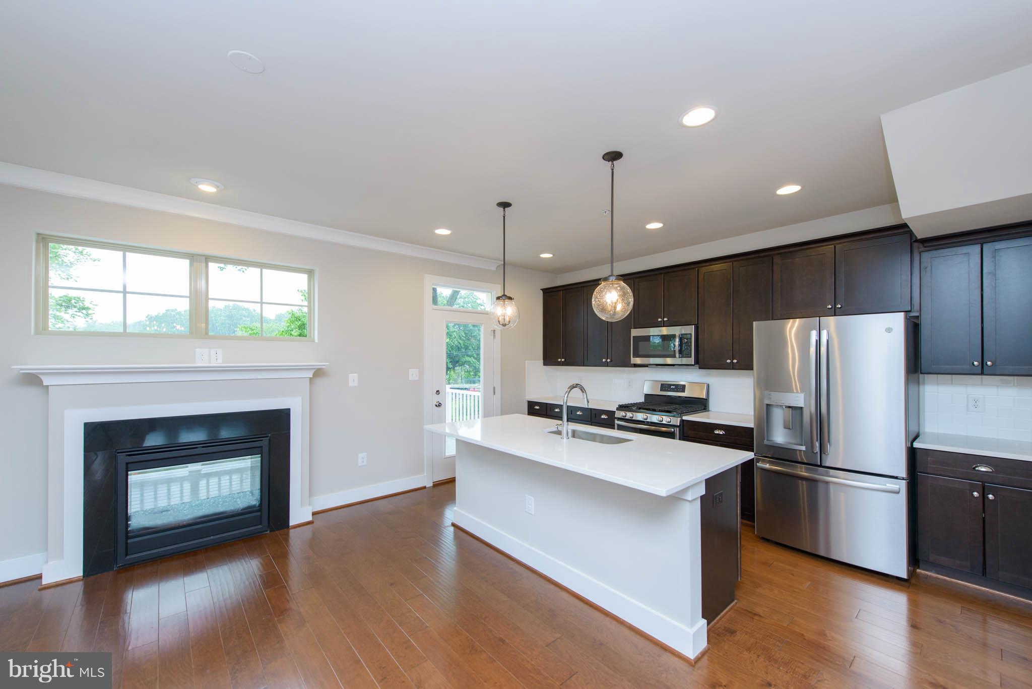 PRIMROSE HILL - Residential