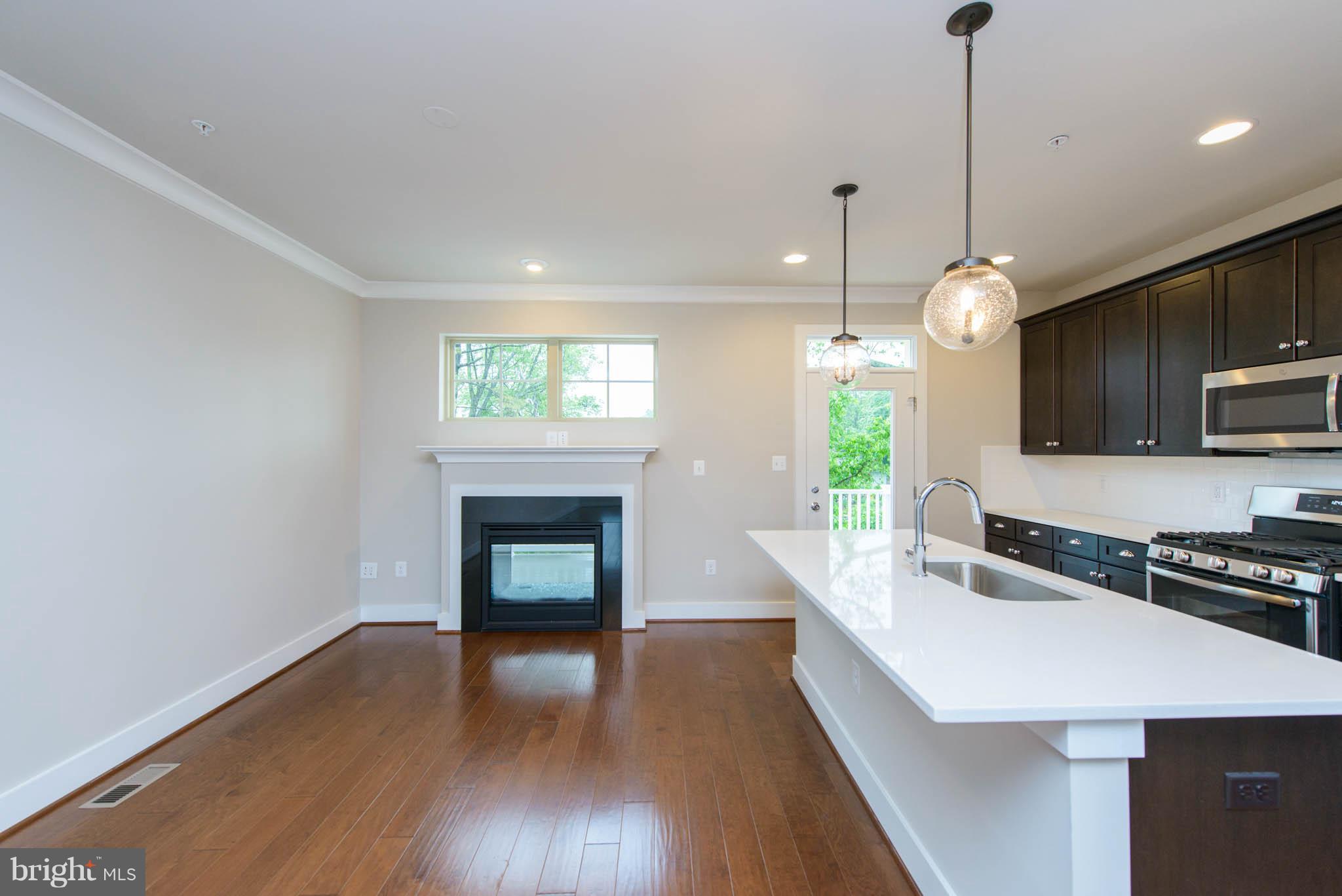 PRIMROSE HILL - Residential