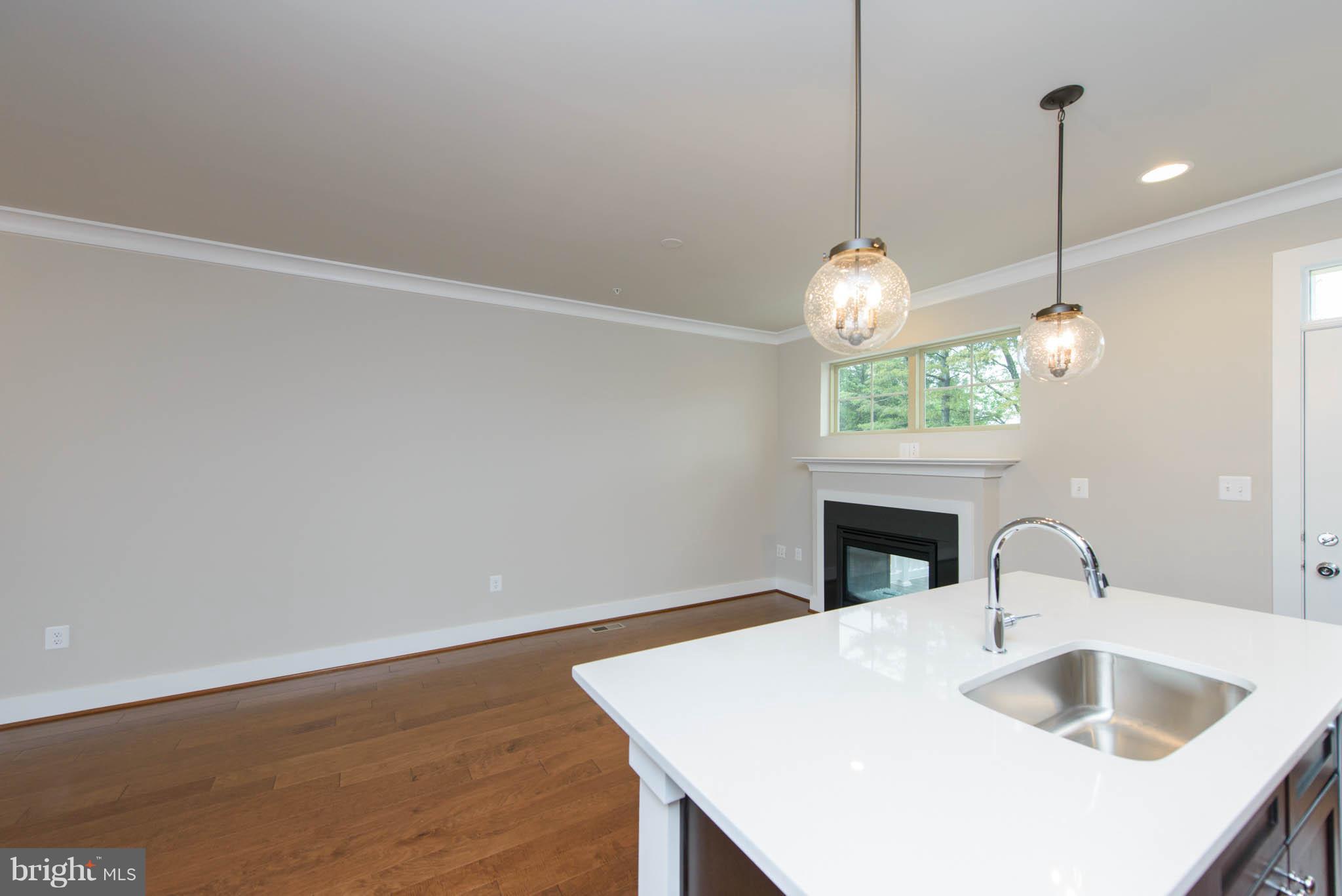 PRIMROSE HILL - Residential