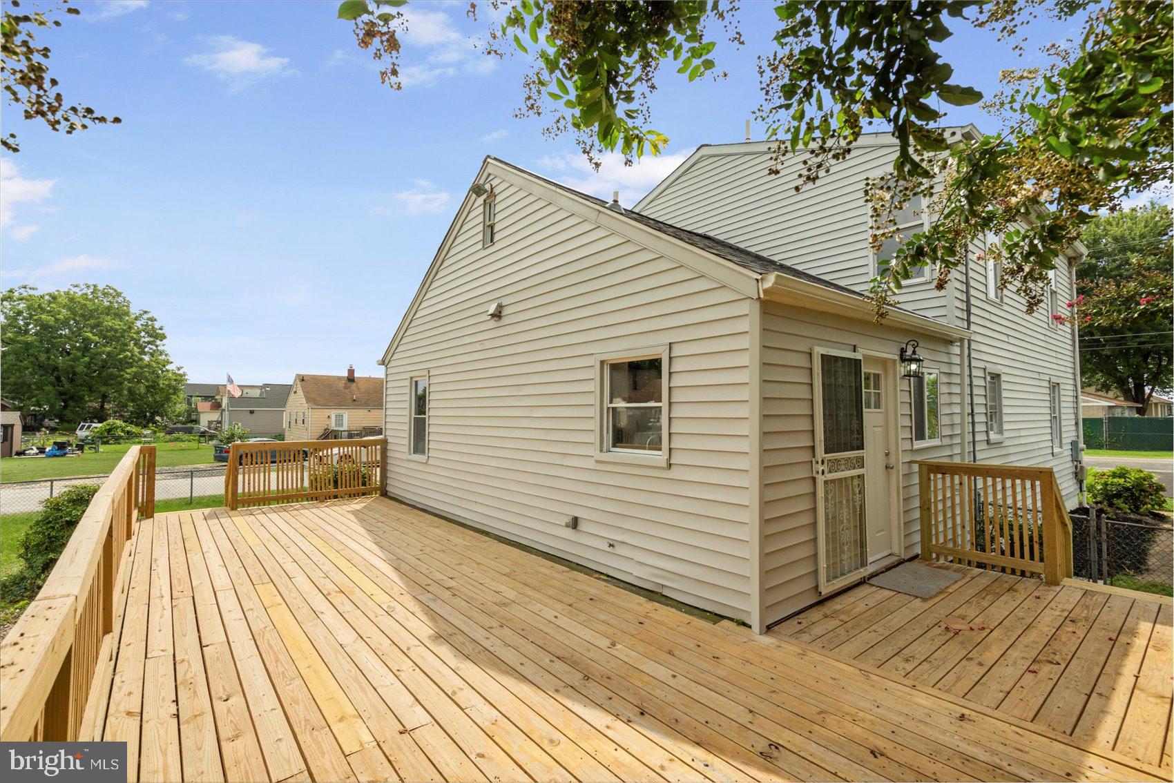 ESSEX - Residential