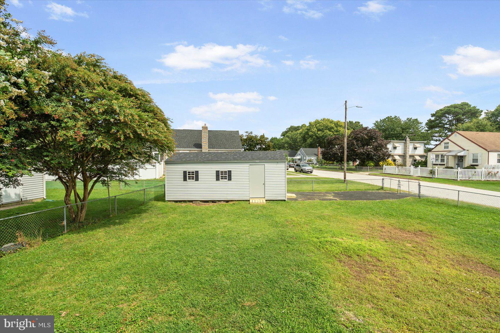 ESSEX - Residential