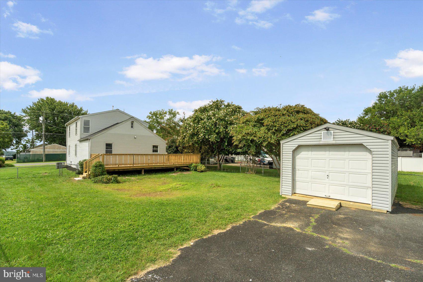 ESSEX - Residential