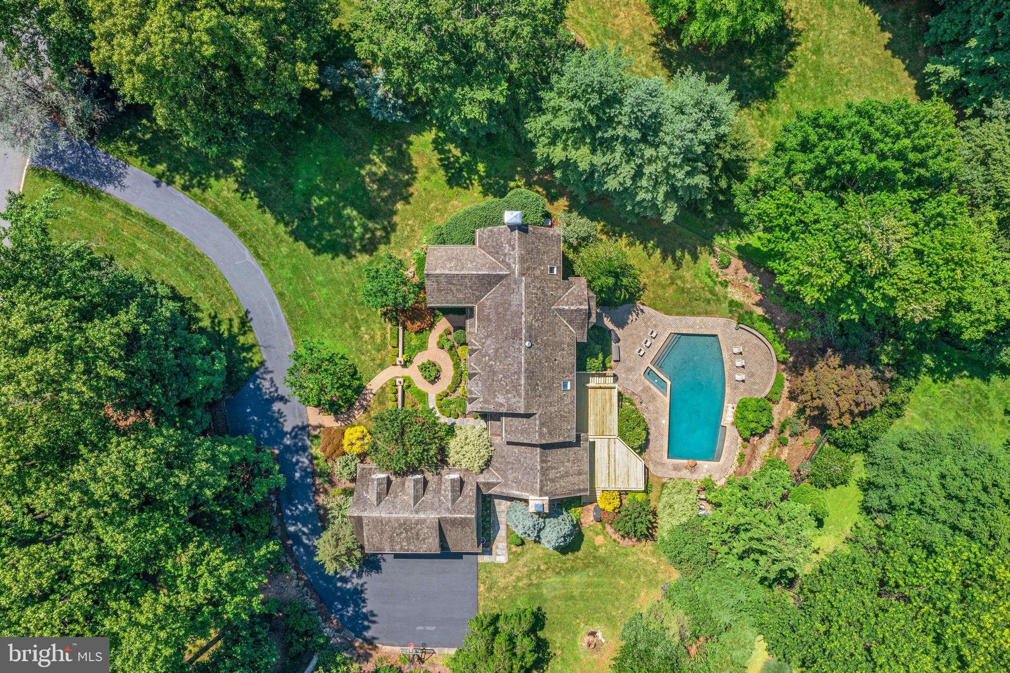 LEOPARD FARMS - Residential