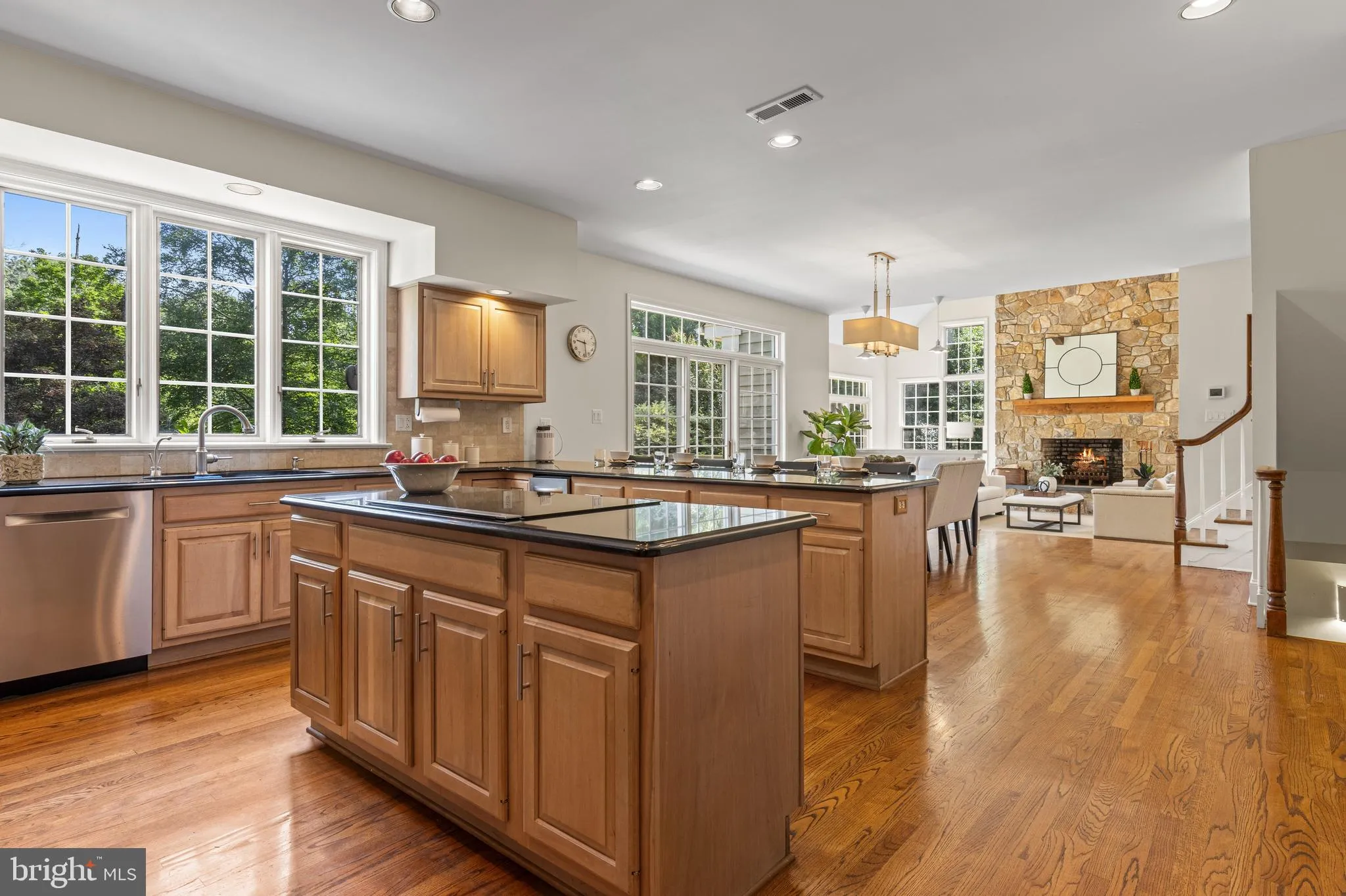 Berwyn, Pennsylvania 19312, United States, 6 Bedrooms Bedrooms, ,6 BathroomsBathrooms,Residential,Coming Soon,175065