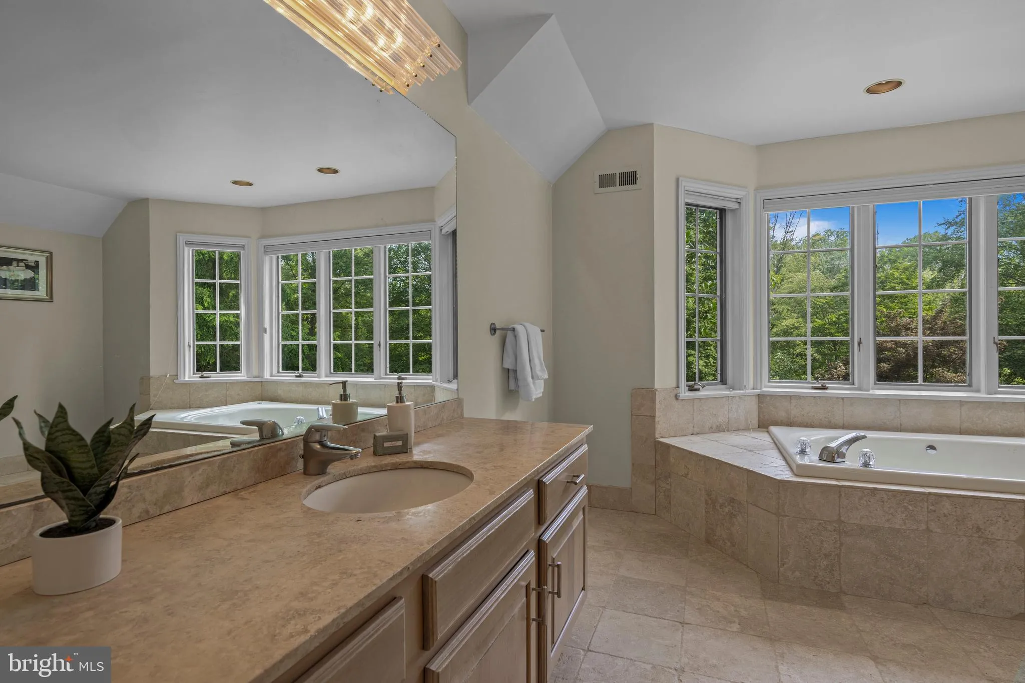 Berwyn, Pennsylvania 19312, United States, 6 Bedrooms Bedrooms, ,6 BathroomsBathrooms,Residential,Coming Soon,175065