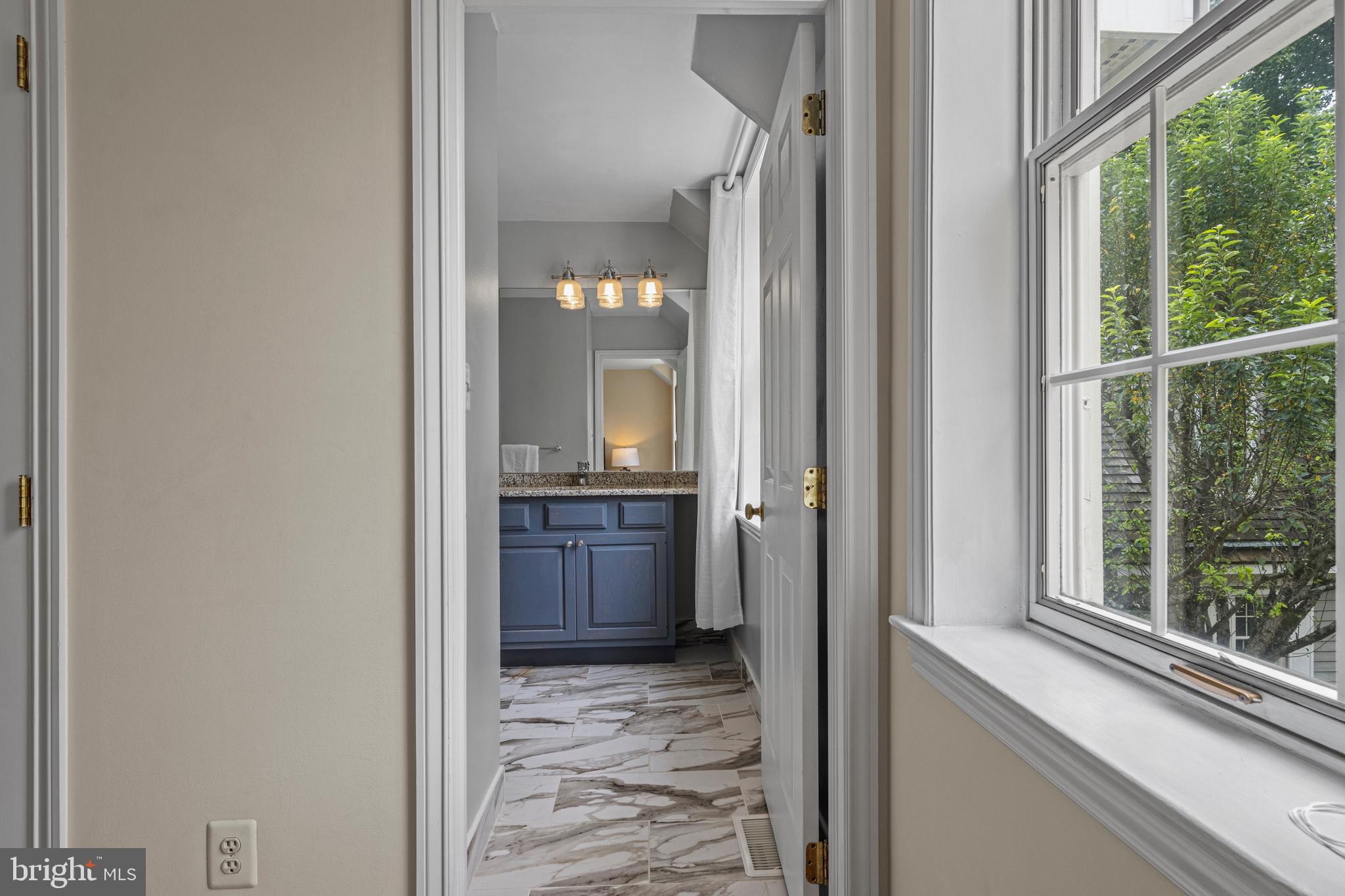 LEOPARD FARMS - Residential