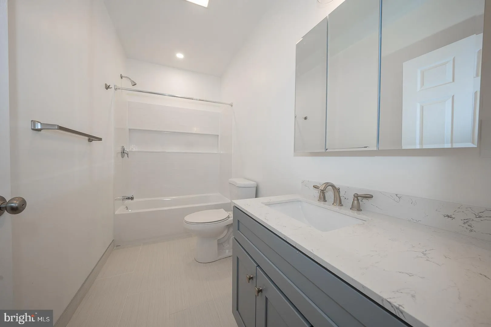 Devon, Pennsylvania 19333, United States, 2 Bedrooms Bedrooms, ,2 BathroomsBathrooms,Residential,Coming Soon,164666