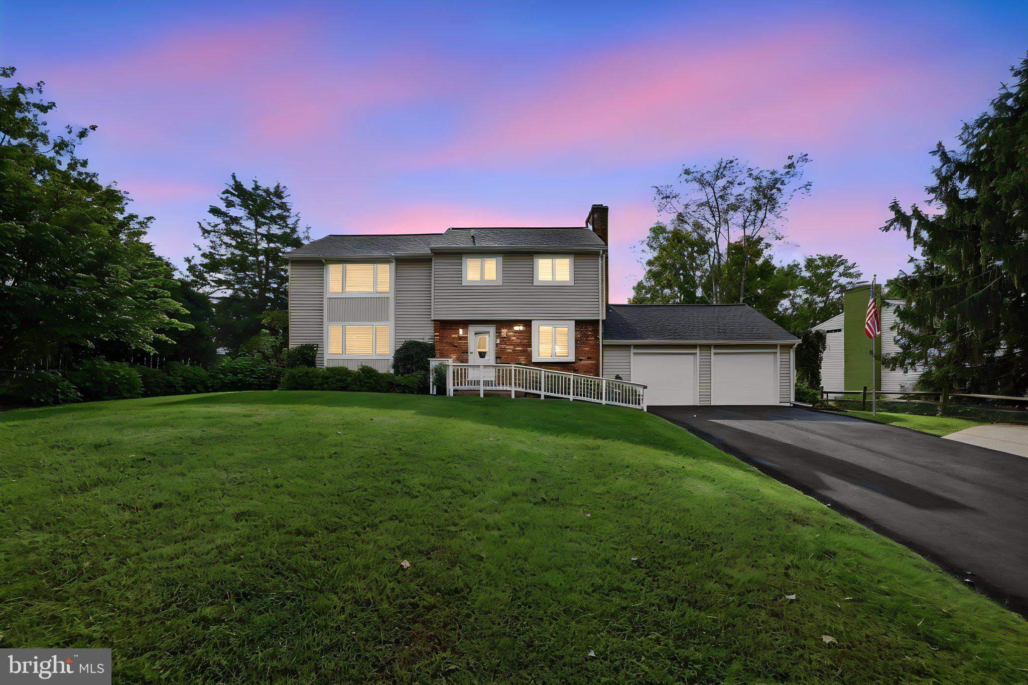 6412 LANCASTER