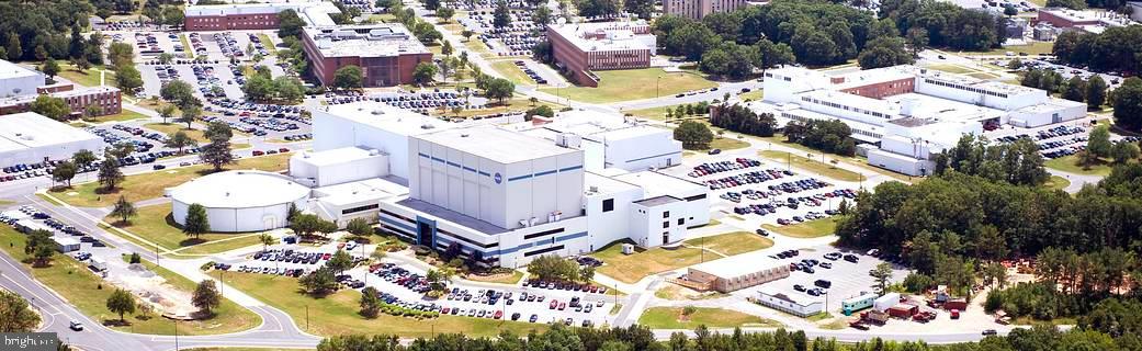 WOODSTREAM VILLAGE - Residential Lease