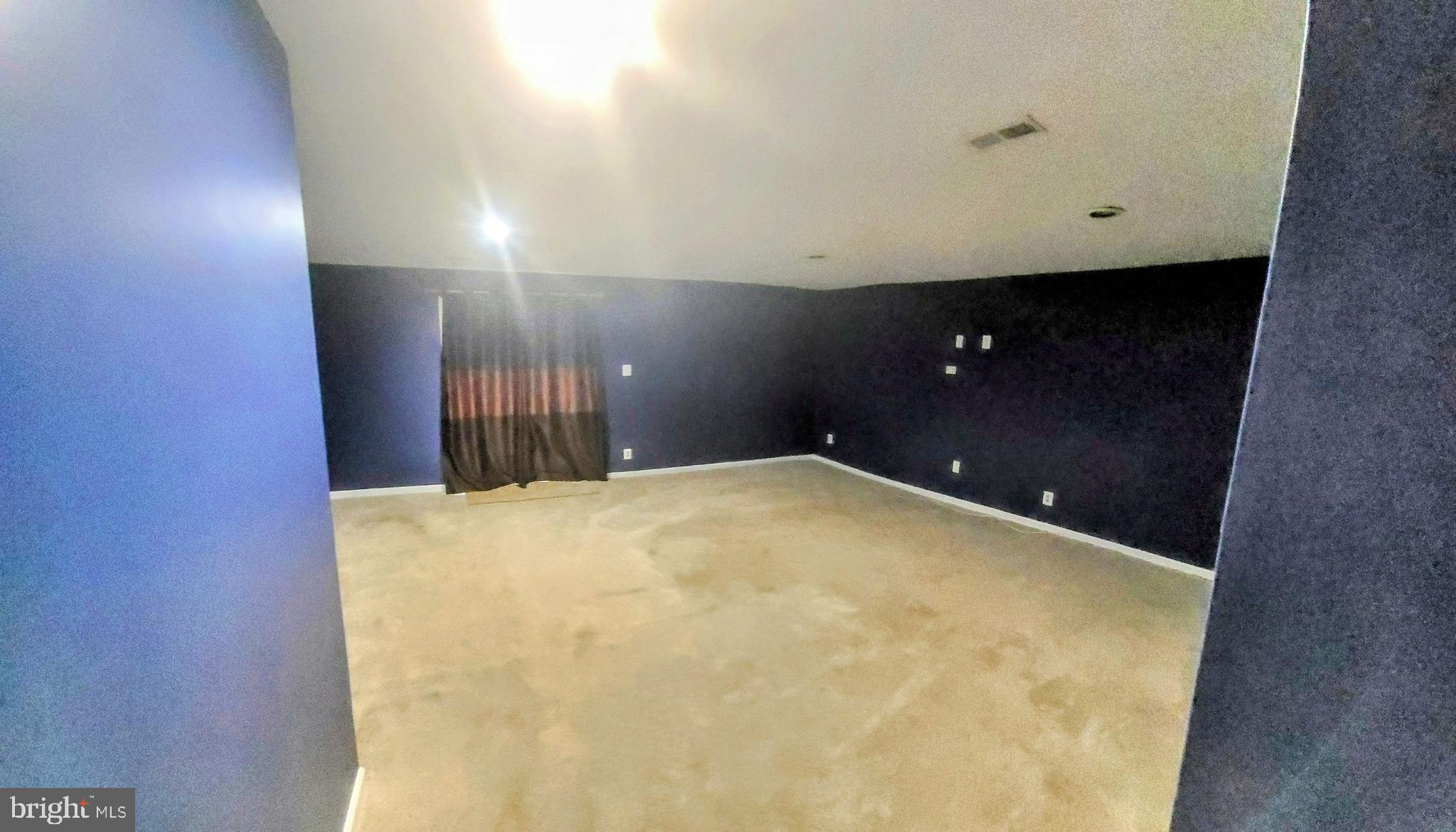 WOODSTREAM VILLAGE - Residential Lease