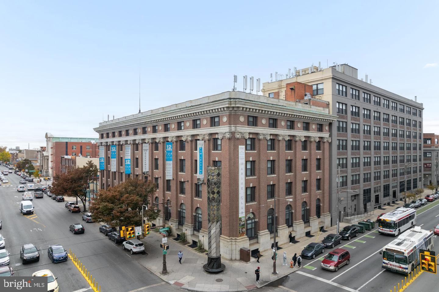 AVENUE OF THE ARTS - Residential