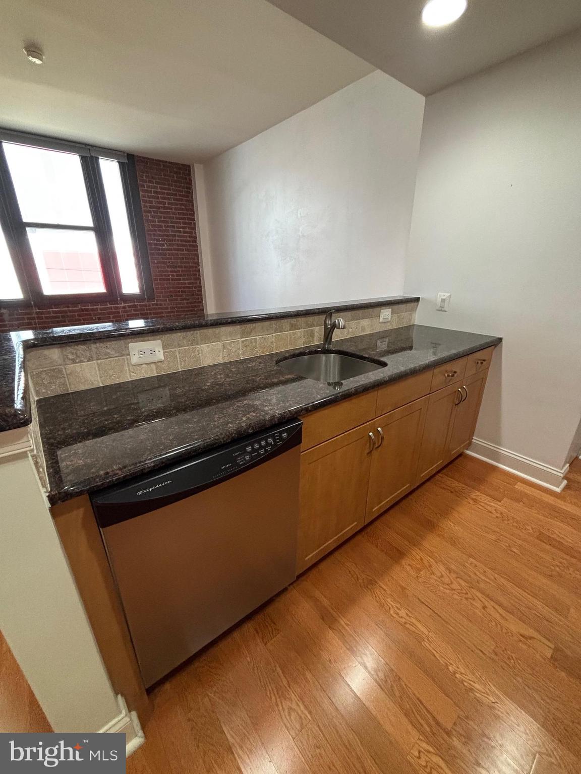 AVENUE OF THE ARTS - Residential